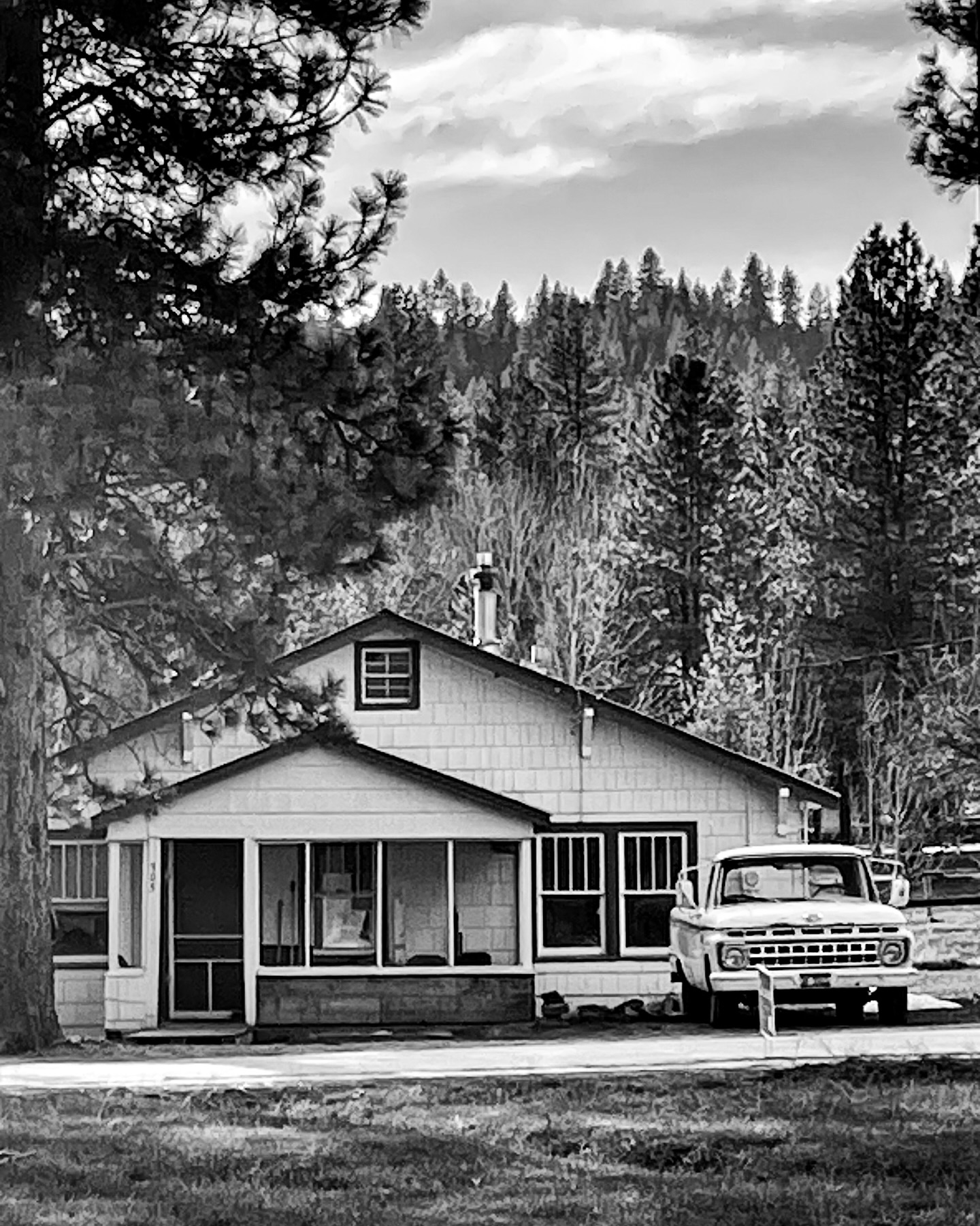 As I sit on a back porch in Idaho City with my grey sweater absorbing the setting sun’s radiant energy—the view before me is confusing—it could be from 60 years ago. #timetravel #retro #streetphotography #oldschool #oldtrucks #idaho #iphonephoto