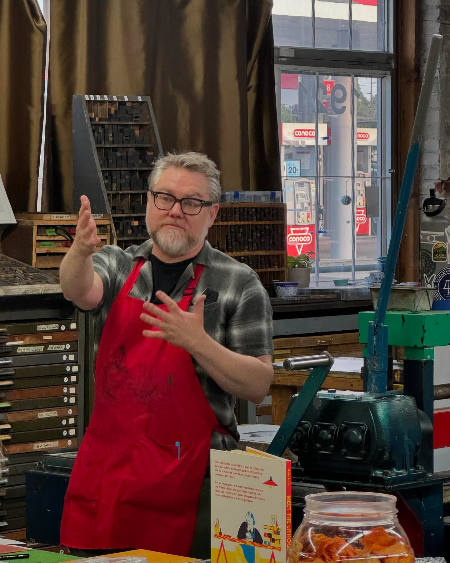 Great time with @printmakingkev showing us the joys of lithography.