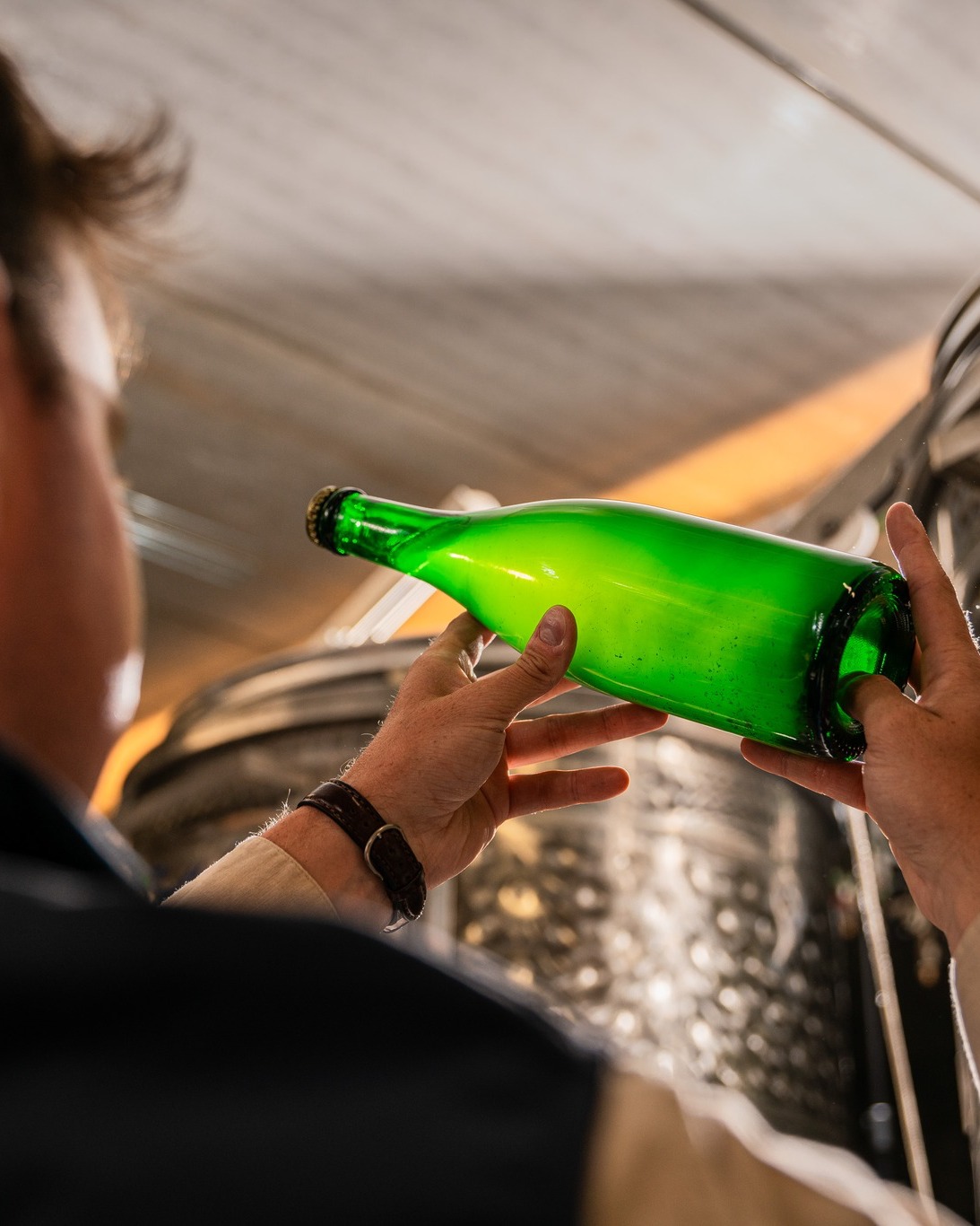 🍇 Envie d’une expérience unique autour des vins locaux ? 🍷
Nous sommes ravis de vous proposer deux nouvelles formules :
✨ Visites & Dégustations
Plongez dans l’univers de notre vignoble avec une visite guidée de nos installations suivie d’une triple dégustation de nos vins. Une expérience conviviale et enrichissante à partager en groupe.
✨ Privatisation de notre espace
Pour vos évènements privés ou professionnels, notre chai vous ouvre ses portes. Profitez d’un cadre exceptionnel, d’une visite guidée exclusive, et d’un bar à votre disposition. Toujours dans l’idée de déguster les vins de notre vignoble !
📍Vignoble du Bois de Loë - Bois de Loë, 57
👉 Pour plus d’informations, rendez-vous sur notre site web !
📅 Réservez vite et faites de vos évènements un souvenir inoubliable.