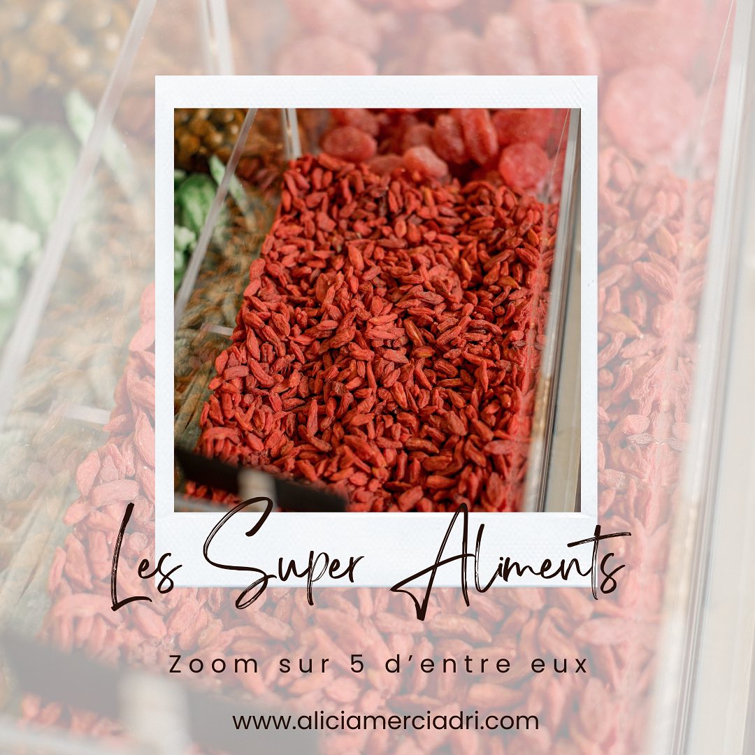 Hello mes naturolovers
Connaissez-vous les super aliments ❓
Ce sont des aliments 100 % naturels ayant une forte valeur nutritionnelle procurant de nombreux bienfaits pour la santé.
Grâce à leur richesse exceptionnelle en nutriments, en antioxydants, en minéraux et en vitamines, ils contribuent à renforcer notre système immunitaire et aident à nous protéger naturellement de nombreux maux.
#naturopathie #bienetre #bastia #alimentationsaine #healthyfood