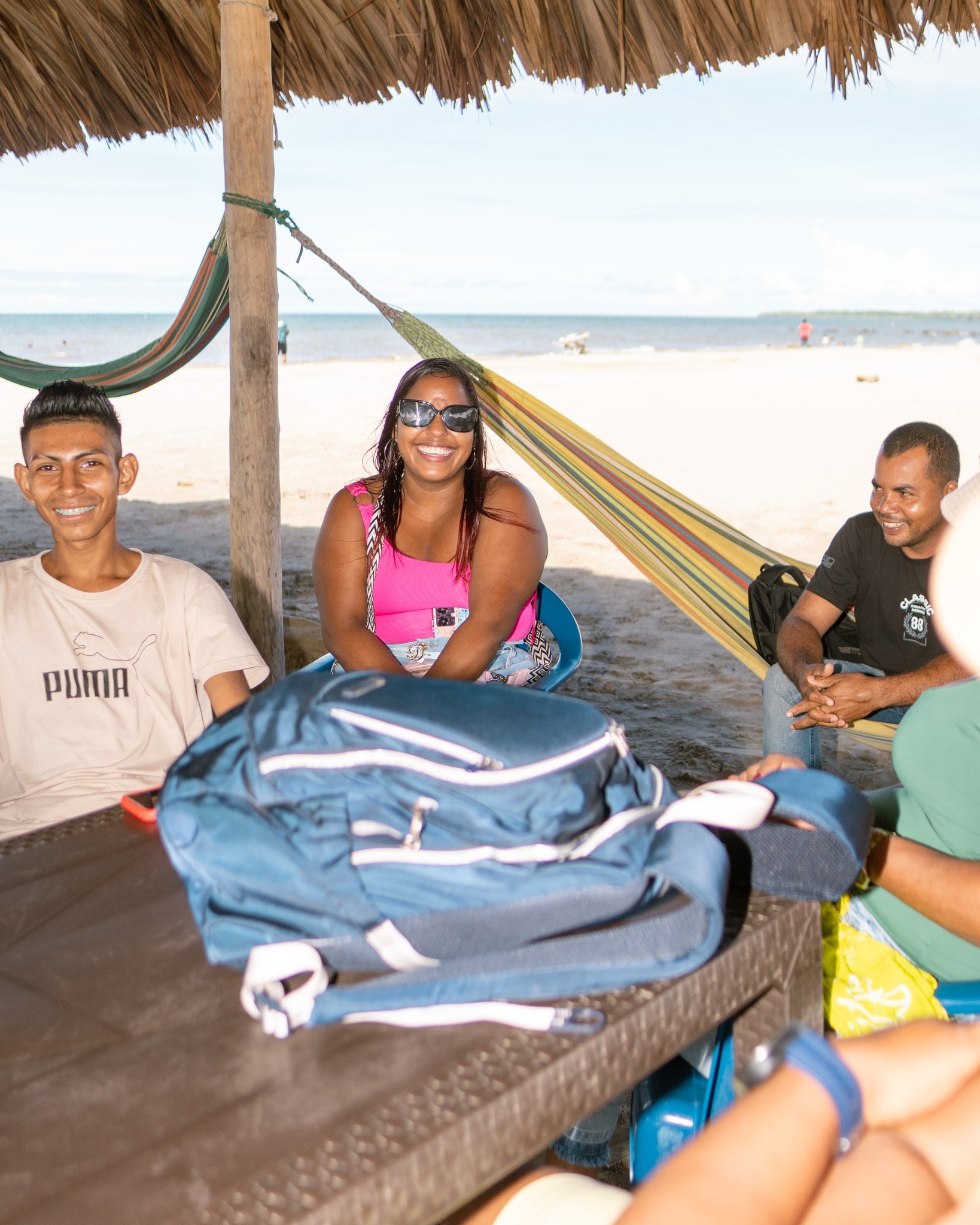 Con gran entusiasmo, llevamos a cabo la última reunión del año de nuestro Comité de la Prima Fairtrade. En este encuentro, compartimos los logros alcanzados durante el 2024 ✨, reflexionando sobre los avances que han fortalecido nuestra comunidad y nuestro impacto social 🌱🤝.
Además, definimos las metas estratégicas para el 2025 🗓️, enfocándonos en seguir impulsando proyectos sostenibles 🌍, mejorando las condiciones de trabajo de nuestros productores 👩🌾👨🌾 y fortaleciendo las iniciativas que garantizan un comercio justo y transparente ⚖️.
Queremos agradecer el compromiso y dedicación de cada miembro del comité 🙌, así como de todas las personas que nos apoyan día a día en esta misión ❤️. ¡Estamos listos para asumir nuevos retos y seguir construyendo un mejor futuro en el 2025! 🚀
_________________________________________
With great enthusiasm, we held the final meeting of the year for our Fairtrade Premium Committee. During this gathering, we shared the achievements of 2024 ✨, reflecting on the progress that has strengthened our community and social impact 🌱🤝.
We also set strategic goals for 2025 🗓️, focusing on continuing to drive sustainable projects 🌍, improving working conditions for our producers 👩🌾👨🌾, and strengthening initiatives that ensure fair and transparent trade ⚖️.
We want to thank the commitment and dedication of every committee member 🙌, as well as everyone who supports us daily in this mission ❤️. We are ready to take on new challenges and continue building a better future in 2025! 🚀
#agropecuarialagaira #calidad #sostenibilidad #colombia #Urabá #SomosComercioJusto #Fairtrade