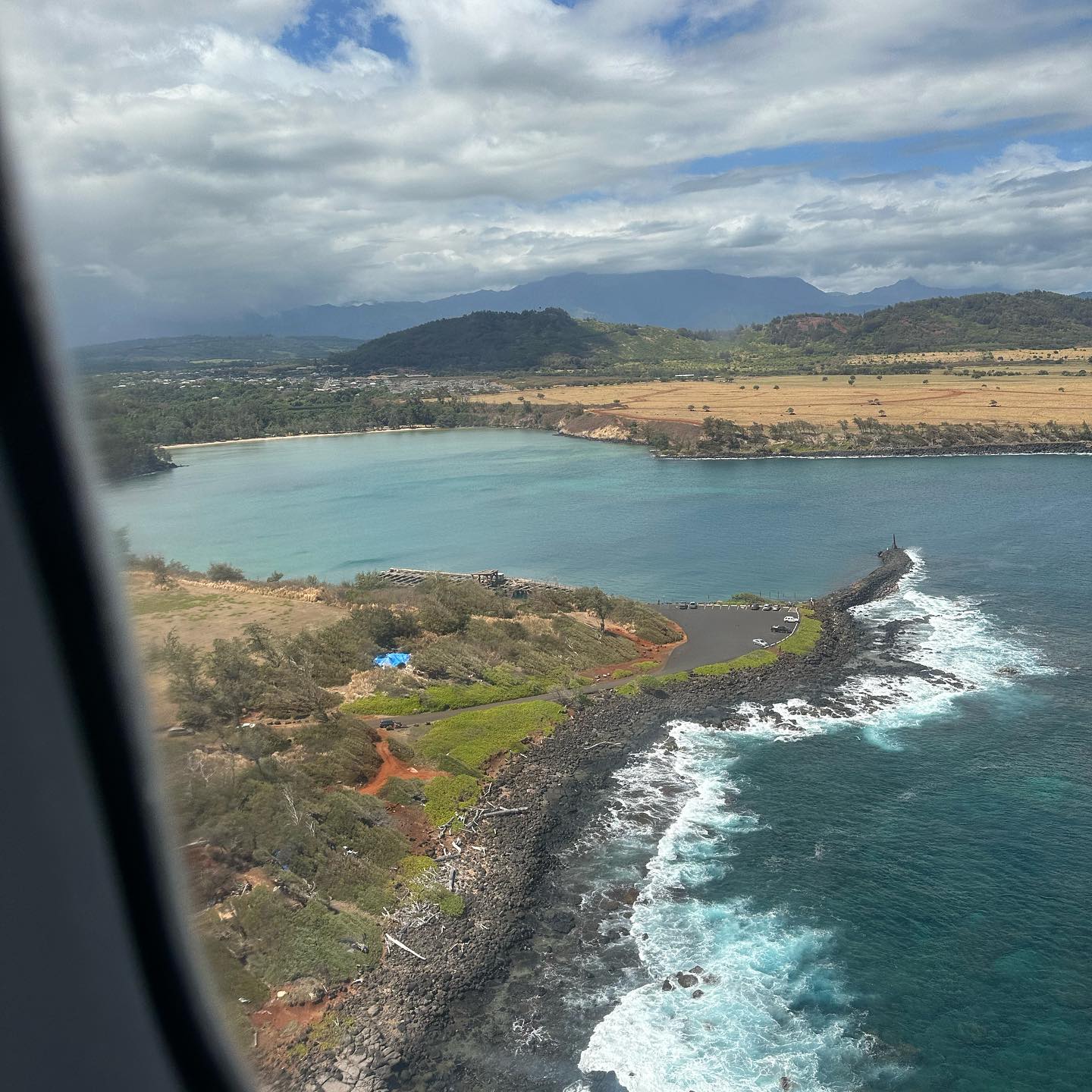 Kauai was truly one of the most beautiful places i have ever been!
We did a bunch of research to make sure we picked the island that we truly could get the most out of!
We wanted less people and more nature. We loved going from the north end of the island and tunnels beach all the way down to the south and west side of the island to reach the Waimea canyons.
We walked everywhere and I can’t wait to go back and do it all over again!
If you ever have had a dream place to go, fake book the trip and just see what it could be cause you’ll be surprised at how achievable it can be!
#kauaihawaii #kauai #waimeacanyon #tunnelsbeach #kilauealighthouse