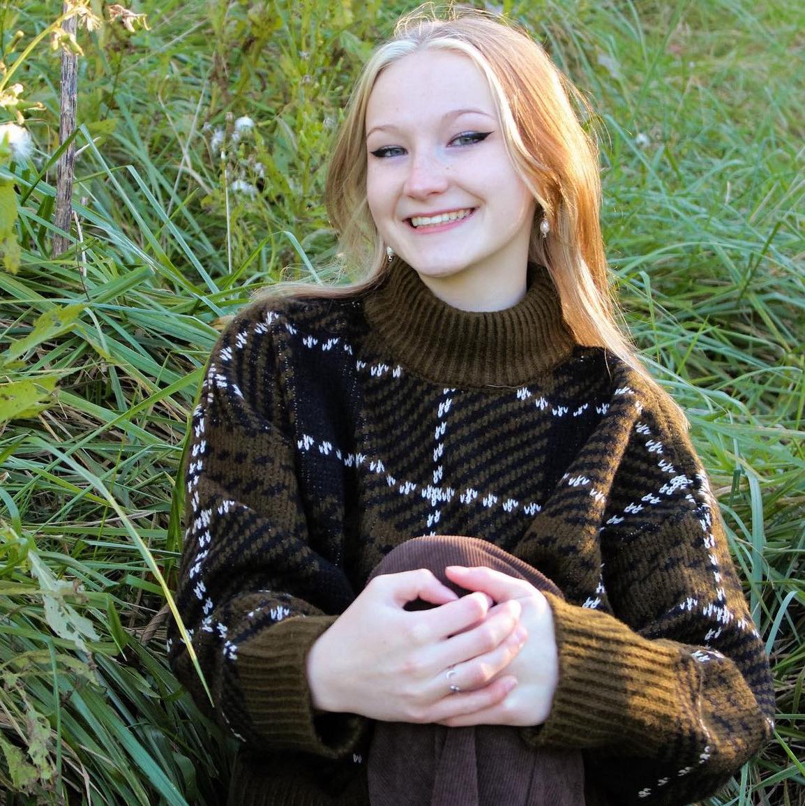 The Greater Oxford Community Foundation is proud to recognize Mollyann Damron as the 2024 recipient of the Robert F. Southard Memorial Scholarship!
Established in memory of accomplished scholar and writer Robert Fairbairn Southard, this scholarship honors a graduating high school student dedicated to pursuing a liberal arts education.
Mollyann is studying Political Science at Miami University. Congratulations, Mollyann! ??
#pavingtheway #grantmaking4good #givewhereyoulive #greateroxfordcommunityfoundation