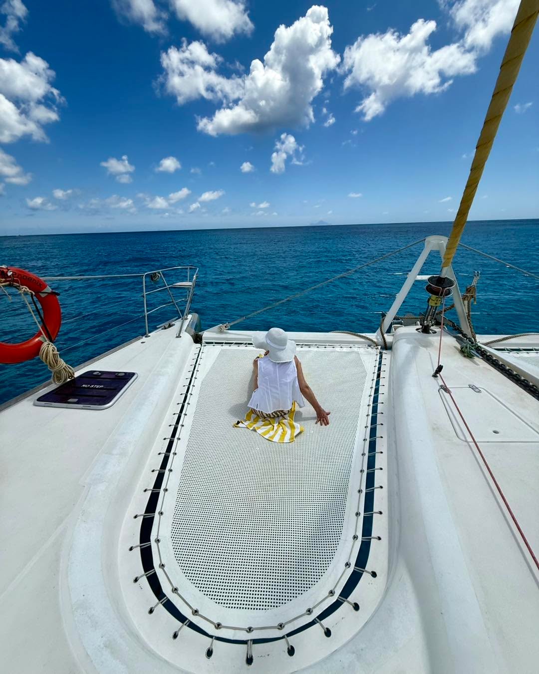 Thinking of going private? Here’s why it’s totally worth it:
1️⃣ Your own pace
2️⃣ Your own music
3️⃣ Your own people
4️⃣ Your own memories
We customize every detail—because no two dream days are the same.
? Email us at info@sailthephoenix.com to book your private charter!
#SailthePhoenix #PrivateCharters #SXM #MulletBay #Divi