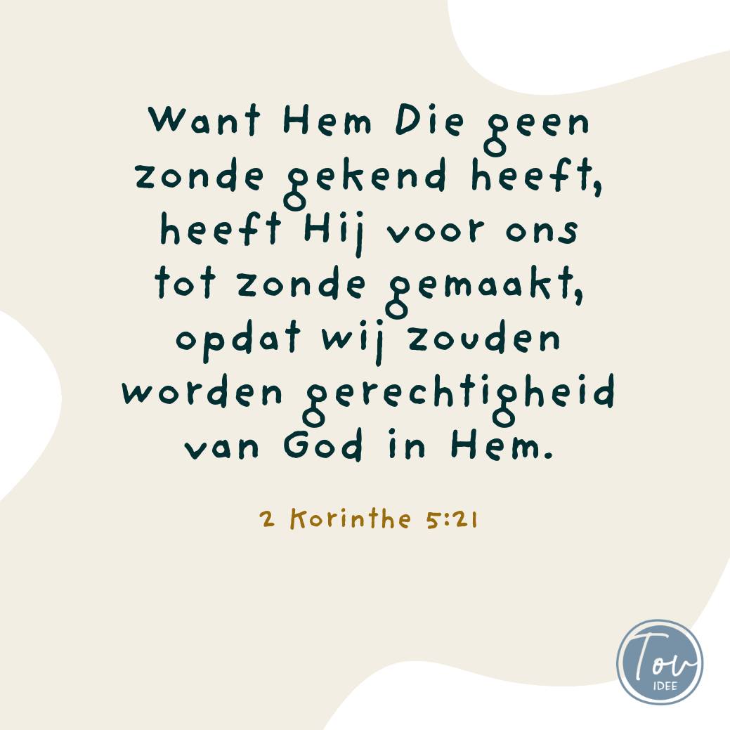 Het woord wordt weleens spottend gebruikt: de zondebok. Het gaat dan om iemand die alle schuld krijgt, ook als hij/zij niks gedaan heeft.
In deze les gaat het heel letterlijk over een zondebok. Ik praat je even bij over wat er al gebeurt is: Aäron heeft 2 bokken (die helemaal gaaf waren) moeten uitkiezen en moest daar het lot over werpen. Het ene bokje werd geofferd, dat lees je in Leviticus 16:1-17.
Het andere bokje, daar gaat het vandaag over. Want nadat Aäron door middel van offeren voor het hele volk verzoening heeft gedaan, moet hij de tweede bok erbij nemen. Hij legt zijn beide handen op de kop van die bok en belijdt álle fouten en zonden die het volk Israël in het afgelopen jaar heeft gedaan. Als hij
daarmee klaar is wordt de bok weggestuurd, en door een man ver de woestijn in gestuurd, naar Azazel (wegzending). Op die manier worden alle fouten van het volk weggestuurd, en kunnen ze (nadat er nog meer offers gebracht worden) weer met een schone lei beginnen, en waren ze weer verzoend met God. Op deze manier werd jarenlang Grote Verzoendag herdacht.
Wij sturen geen bok meer de woestijn in, er heeft een veel groter offer plaatsgevonden, waardoor het niet meer nodig is om de bok de woestijn in te sturen.
Yeshua leefde zonder zonde op aarde? Je kunt dit vergelijken met de bok die helemaal gaaf was.
Yeshua is gestorven aan het kruis - de bok die stierf in de woestijn.
Yeshua stierf aan het kruis om onze zonden weg te nemen, te vergeven.
- de bok nam de zonden zich met zich mee.
Was het dan helemaal hetzelfde? Nee? Op het moment dat Yeshua/ Jezus stierf, gebeurde er iets in de tempel. (Lukas 23:44-46) Het voorhangsel in de tempel scheurde middendoor. Het doel van het voorhangsel was dat er niemand zomaar de tempel in zou komen. Maar, als dat voorhangsel door midden scheurde.. dan kun je naar binnen kijken.
Met dat het voorhangsel doormidden scheurt, is de weg tot God de Vader open voor iedereen, die gelooft in Yeshua en het Offer dat Hij bracht.
Doordat Hij voor onze zonden stierf, kunnen wij weer met een schone lei beginnen en zijn we weer verzoend met God (net als bij de bok).
#Parasja #Leviticus #bokje #Verlosser #Yeshua #Jezus #Geloven #Bijbel #God