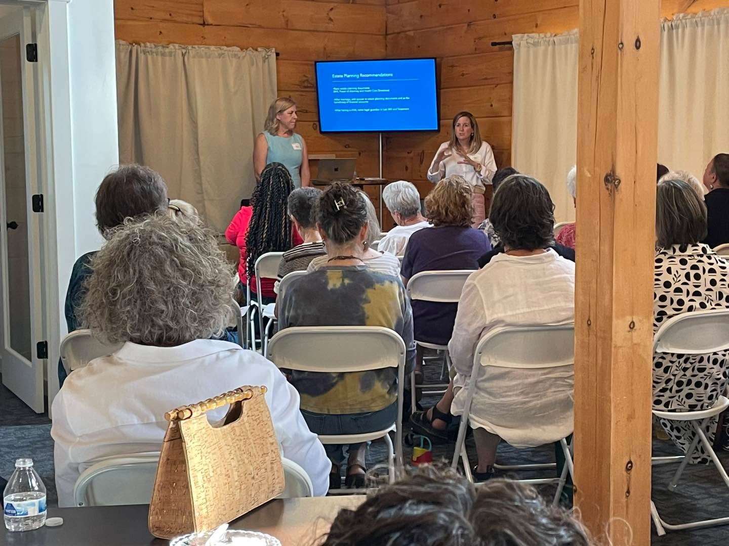 Money Talks - for Women! ??
Thanks to the 50 women who attended the Greater Oxford Community Foundation’s summer informational program for women as they navigate life’s financial and legal questions through life’s stages.
Special appreciation to our sponsors: Fey Bruder, Greater Oxford Group, New York Life, and TR Jones Law. ?
#pavingtheway #grantmaking4good #givewhereyoulive #greateroxfordcommunityfoundation
