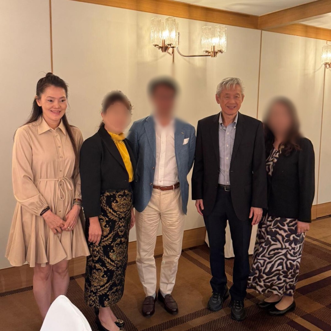 Celebrating a successful closing with our Japanese counterparts. A special thanks to our gracious host and the dedicated boss we’ve worked alongside over the past year. Partnerships like these make every deal meaningful.
_
_
_
_
_
#MergersAndAcquisitions #BusinessExchange #SingaporeBusiness #AtommGroup
#InternationalBusiness #GlobalConnections #CrossBorderDeals #SMEs #BusinessGrowth
#Partnerships #CorporateAdvisory #JapanBusiness #SingaporeJapan #BusinessDevelopment
#Networking #GlobalBusiness #InvestInSingapore #BusinessAdvisory #DealMaking
#BusinessExpansion #StrategicPartnership