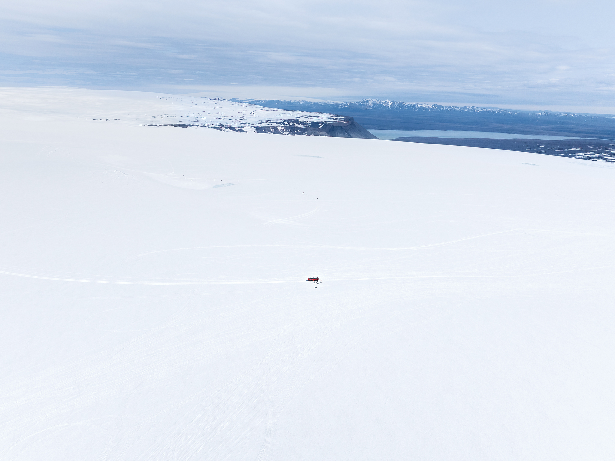 Where your email finds us ?️
#iceland #travellingiceland #glacier ##langjökull