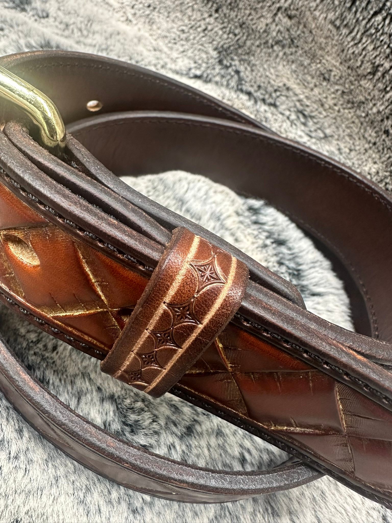 Belt making shit: (custom SOLD).
Price: $225
https://www.godbeleather.com/search?q=Belt