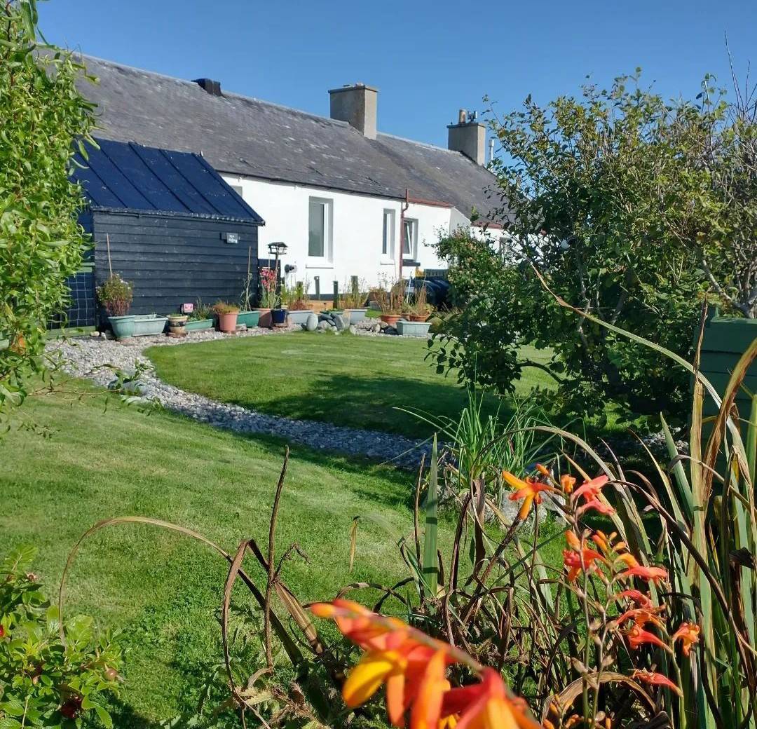🔦 North Lewis Business spotlight 🔦
Planning your next Hebridean escape? @snowberrycottageborve in Borve is a charming self-catering hideaway that’s as cosy as it is convenient. From here, you can discover all that North Lewis has to offer, from dramatic coastlines, to ancient history, and endless skies.
#visitnorthlewis #northlewis #isleoflewis #westernisles #outerhebrides #hebrideanisland #hebrides #hebridean #scotland #visitscotland #visitouterhebrides #scottishisland #selfcateringscotland #hebrideangetaway