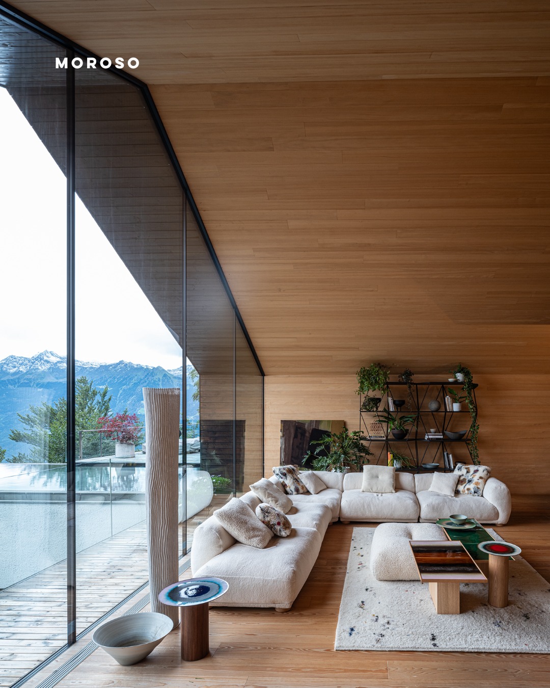 @morosofficial
Me-Time, desenhada por García Cumini (@garciacumini) para a Moroso, é um convite escultural para abrandar o ritmo.
Onde o design, a emoção e a memória se unem em linhas suaves e orgânicas, com ondulações delicadas que evocam um conforto intemporal. Uma chaise longue que transcende a forma — onde o tecido se transforma em sensação e o conforto se torna arte.
(EN)
Me-Time designed by García Cumini (@garciacumini) for Moroso is a sculptural invitation to slow down.
Where design, emotion, and memory converge in soft, organic lines and gentle ripples that embody timeless comfort. A chaise longue that transcends form — where fabric becomes feeling and comfort becomes art.
Would you like more information?
Visit www.design-minder.com
Follow @design_minder
#MeTime #DesignIcon #ContemporaryDesign #FurnitureArt #InteriorInspiration #SlowLiving #ComfortDesign #ModernInteriors #EmotionalDesign