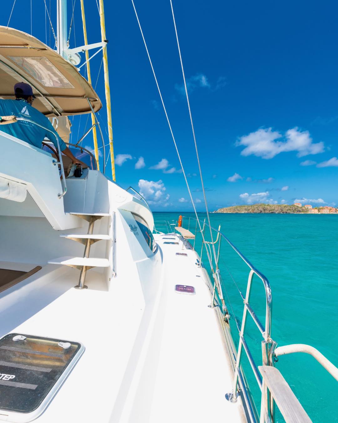 Holiday plans? We’ve got sunshine, sea, and the best seat in the Caribbean. ??
Book your trip early - holiday sails fill up quickly!
#SailThePhoenix #StMaarten #SXM #Philipsburg #CaribbeanCruise #holidayvibes #ChristmasCruise