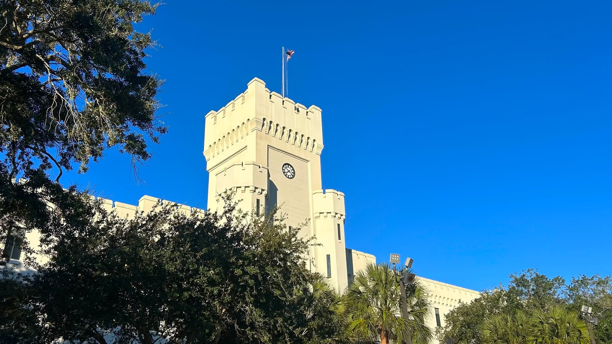 November 10, 2025: 48 degrees and dropping. Don't worry. It'll be warming up for Homecoming this weekend!
citadelalumni.org/homecoming