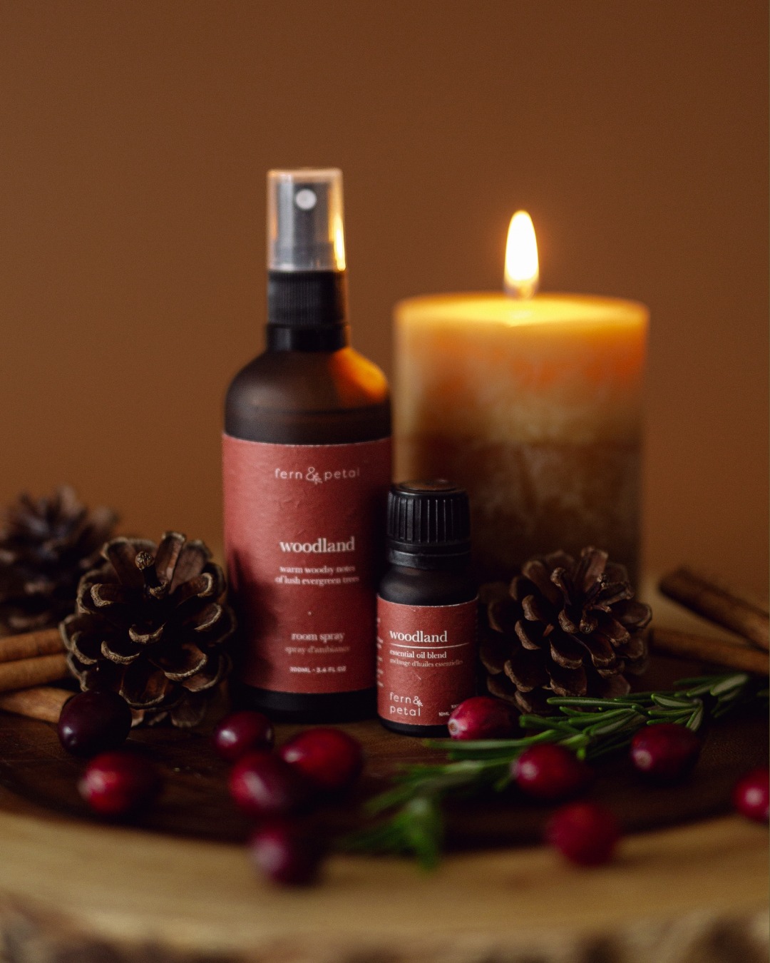Woodland was created to capture everything we love about the season! The comfort of being indoors, the scent of pine in the air, and the warmth of shared moments. Spruce, cedarwood, and vanilla come together in a blend that feels nostalgic yet new every time.
.
.
.
.
