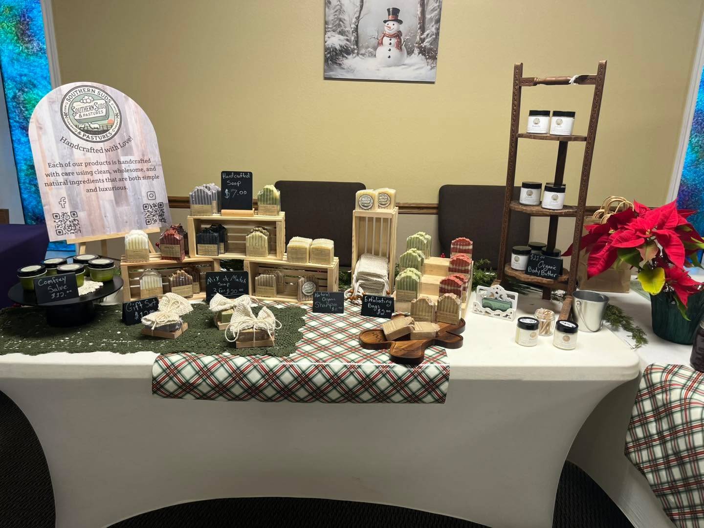 Excited to be vending at Christmas in the Grove today! 🎄 Come join us at Shady Grove Pentecostal Church (2934 Hwy 26, Deridder, LA) from 9 AM to 5 PM for some festive shopping and treats. We’ve got our handmade soaps, salves, body butters, shampoo bars, exfoliating bags, and gift sets—plus delicious homemade jellies, cookies, chocolate-covered pretzels, toffee, and Christmas cake pops! Everything’s crafted with love using clean, natural ingredients. Perfect for holiday gifts or treating yourself. See you there! ❤️ #ChristmasInTheGrove #SouthernSudsAndPastures #HandmadeHoliday