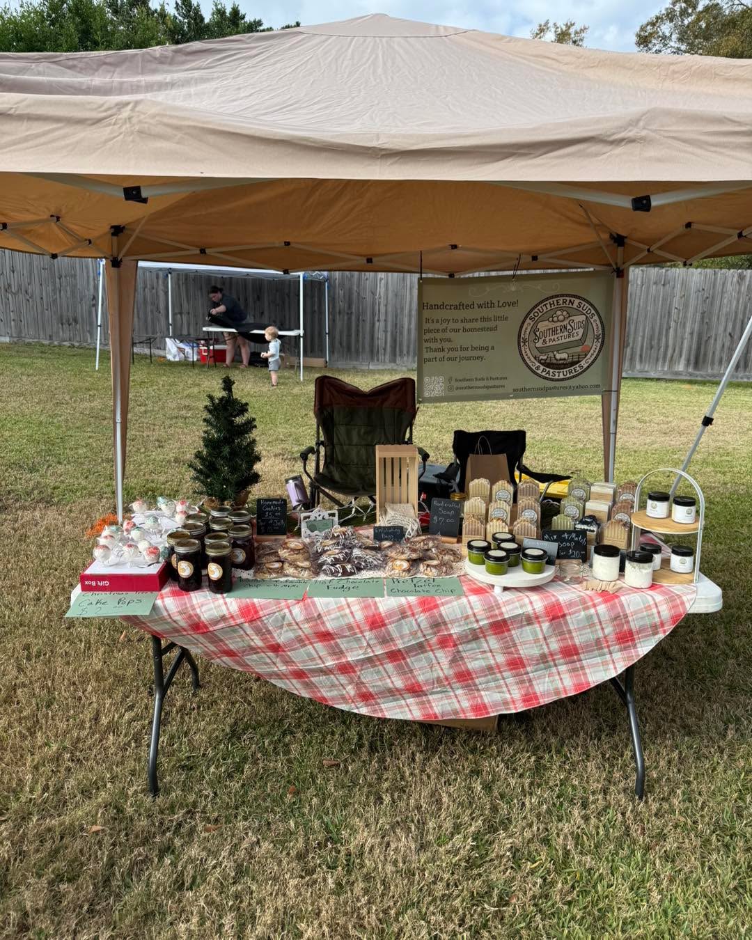 We’re all set up and ready to spread some holiday cheer at the Christmas ’Round The Cabin event today! 🎄 Come join us at the Merryville Historical Society & Museum (628 North Railroad Avenue, Merryville, LA) from 10 AM to 7 PM for storytime, crafts, live entertainment, a special visit from Santa, snow fun, shopping, a lighted parade, and tons of food + craft vendors.
Stop by our Southern Suds & Pastures booth for handmade soaps, homemade jellies, walnut chip cookies with chocolate M&Ms, pretzel toffee chocolate chip treats, fudge, cake pops, and more—all handcrafted with love from our homestead! 🧼🍪🍯 Perfect for gifts or treating yourself.
See you there!
#ChristmasRoundTheCabin #MerryvilleLA #HandmadeWithLove #HolidayMarket