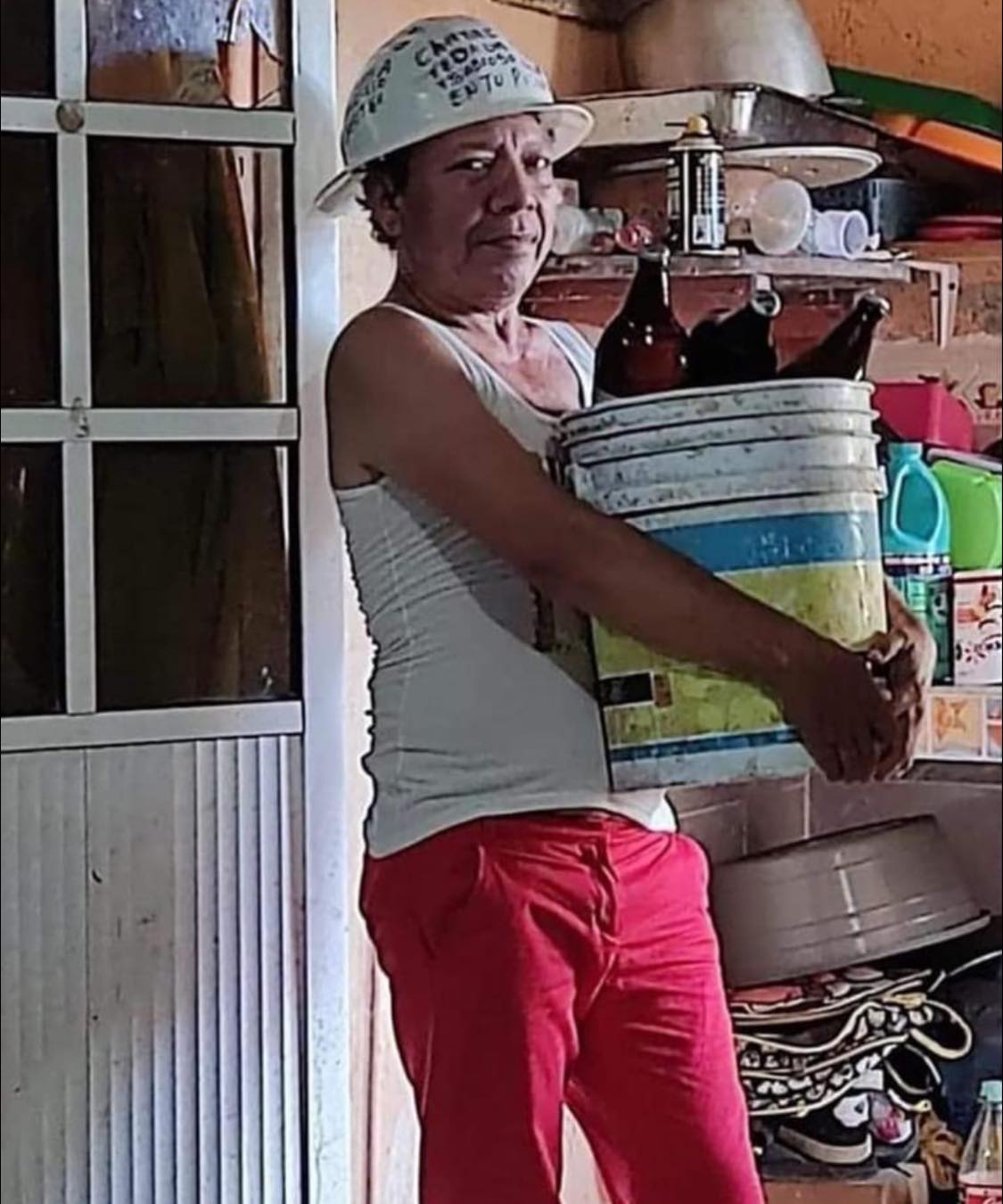 No había tortillas y traje 5 caguamas madre santa 🙃