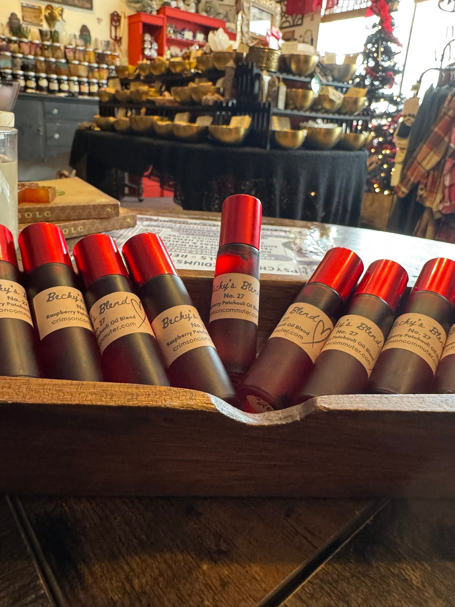New Essential oil roller releases today! Becky’s Blend No 27 it’s a blend of patchouli & raspberry my late sister Becky Griffin favorite scent. Releasing it on her birthday 🎁 Pick up yours at Crimson Commuter