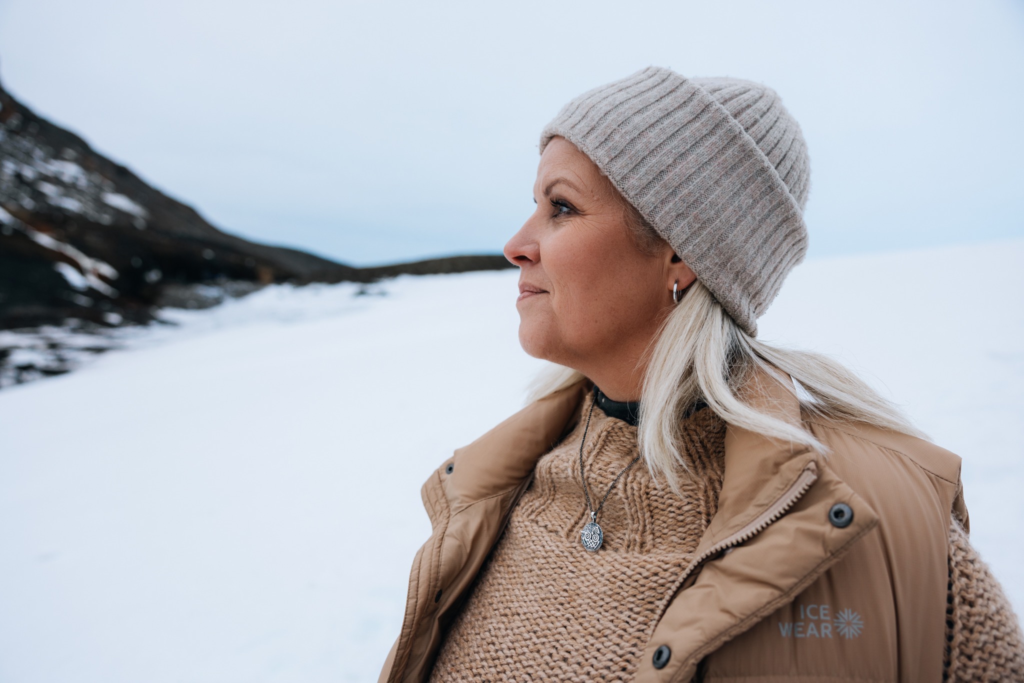 Take a piece of the journey with you ?✨ The Silver Sleipnir Horse Necklace is handcrafted in Iceland, inspired by Norse mythology and available as an exclusive add-on with Sleipnir Tours.
