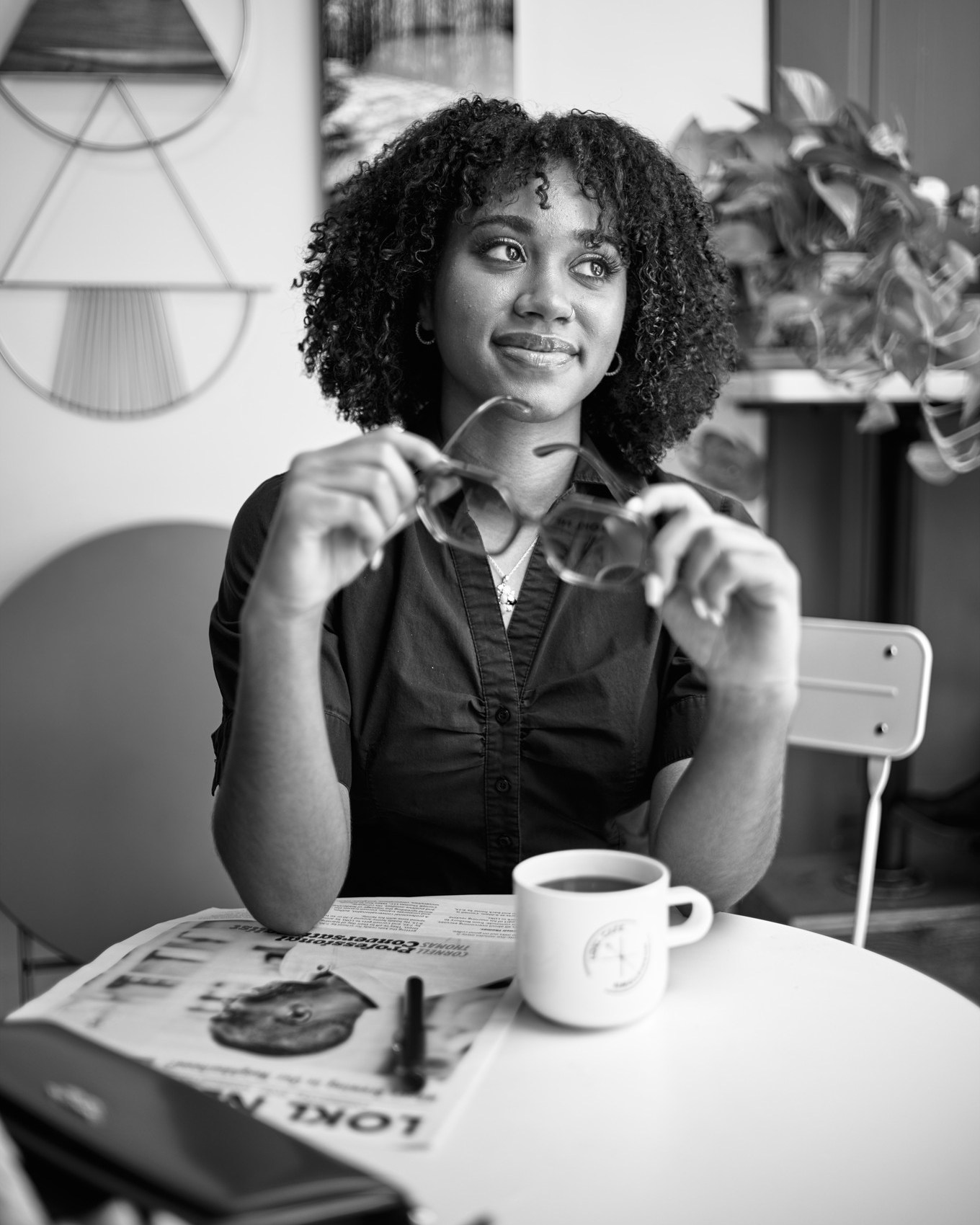 Eighteen degrees in Morristown and nothing feels better than a warm cup in your hands.
Cold outside, cozy inside.
Tonight, treat yourself to rich hot chocolate and a warm walnut chocolate chip cookie.
Tomorrow morning, stop by for a smooth Colombian brew and a prosciutto mozzarella baguette.
Stay warm out there. We have you covered.
#Morristown #MorristownNJ #LOKLCafe
#WinterCoffee #ColdWeatherCoffee #CozySeason
#HotChocolateSeason #CoffeeTime #CafeLife
#SpecialtyCoffee #ColombianCoffee #SupportLocal
#AnalogLife