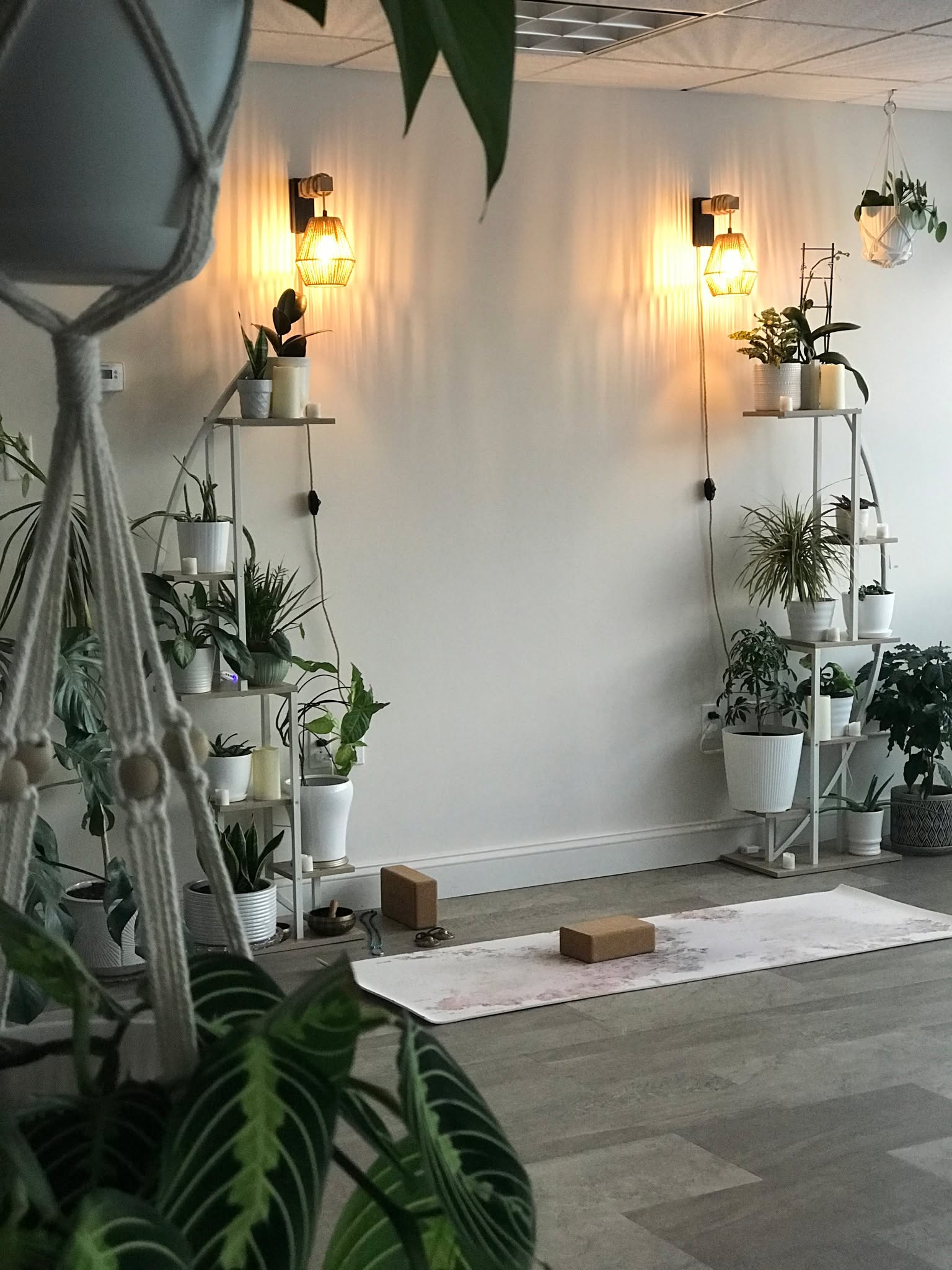 ⛈️ Storm’s coming this weekend… so let’s move before we cozy up.
Join us tonight for Thursday Yoga + Restore at 7:30pm
or tomorrow for Funky Flow + Restore at 6pm.
Move now. Hibernate later. 🧘♀️✨
Register at www.atlasyogaandmovement.com