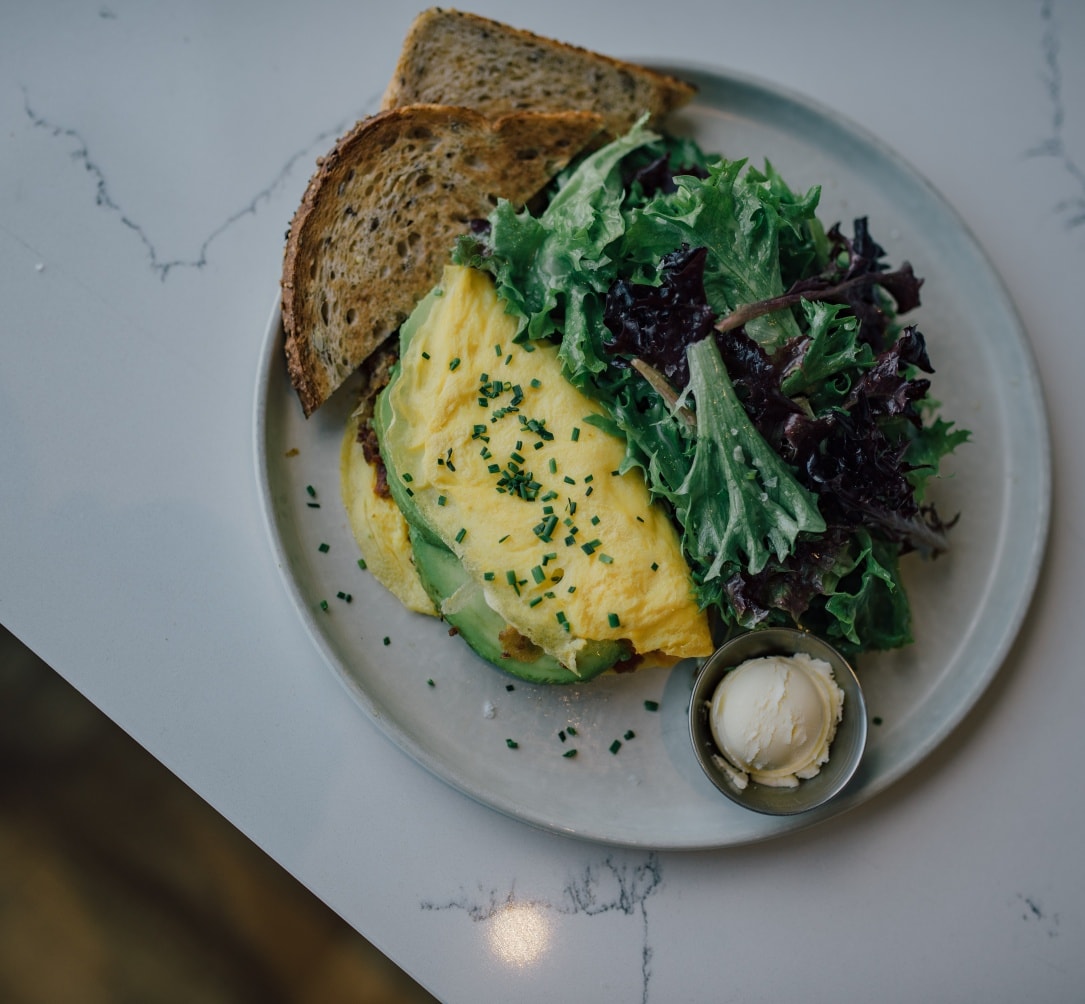Whisk Omelette! Cheddar cheese, avocado and bacon-onion jam!
