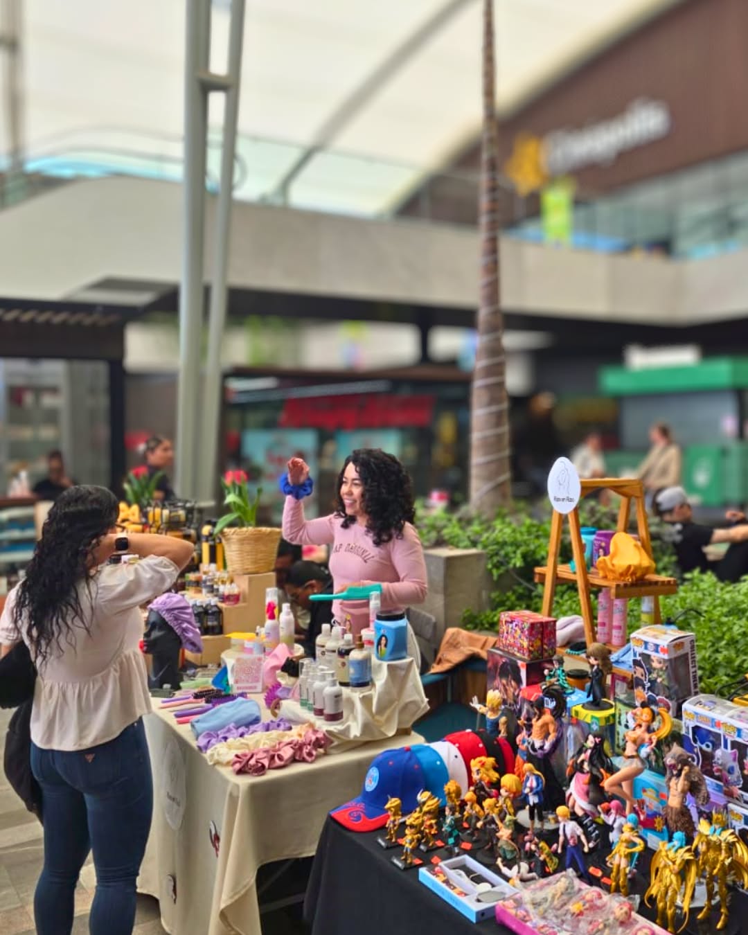 💗✨ Así se vivió el Bazar PINK LIST ✨💗
Un fin de semana lleno de talento local, con muchísimos emprendedores, talleres deportivos, mecánicos y actividades que hicieron vibrar a toda la comunidad. 💪🛠️
🎀 @pinklist.mx
Gracias a todos los que formaron parte y llenaron Urban Center de energía, aprendizaje y movimiento. ¡Nos encanta ver estos espacios tan vivos! 💥
📍 Av. López Mateos Sur #7000, Fracc. Residencial La Rioja,
Col. Los Gavilanes, CP. 45645, Tlajomulco de Zúñiga.
#PinkList #BazarPinkList #EmprendedoresLocales #Talleres #ComunidadActiva #UrbanCenterGDL #ViveUrbanCenter #EventosGDL #TalentoLocal