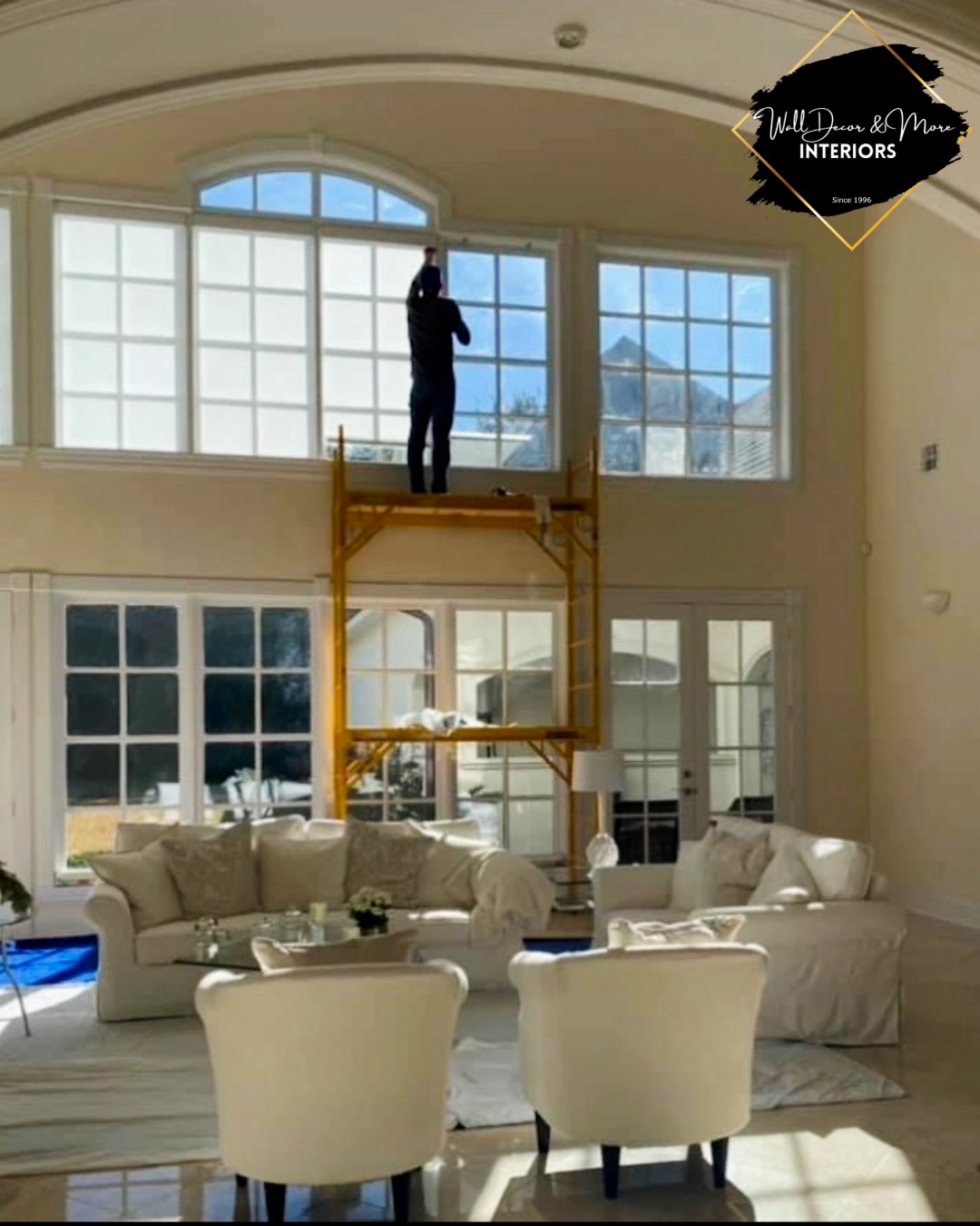 Tall Windows? No Problem. ?☀️
At Wall Decor and More, we’ve been scaling new heights in Baton Rouge since 1996. Big windows bring big views, but they also bring big heat.
Here are 3 reasons why these custom shades are a game-changer for this two-story living space:
UV Protection: Save your floors and furniture from the harsh Louisiana sun.
Temperature Control: Keep your home cool and your energy bills low.
Glare Reduction: Enjoy your TV and devices without the squinting.
From high-climb installations to the final touch of custom shades perfection, our family-owned team handles it all with professional care.
#BatonRouge #WindowTreatments #HomeDecor #LouisianaLife #WallDecorAndMore