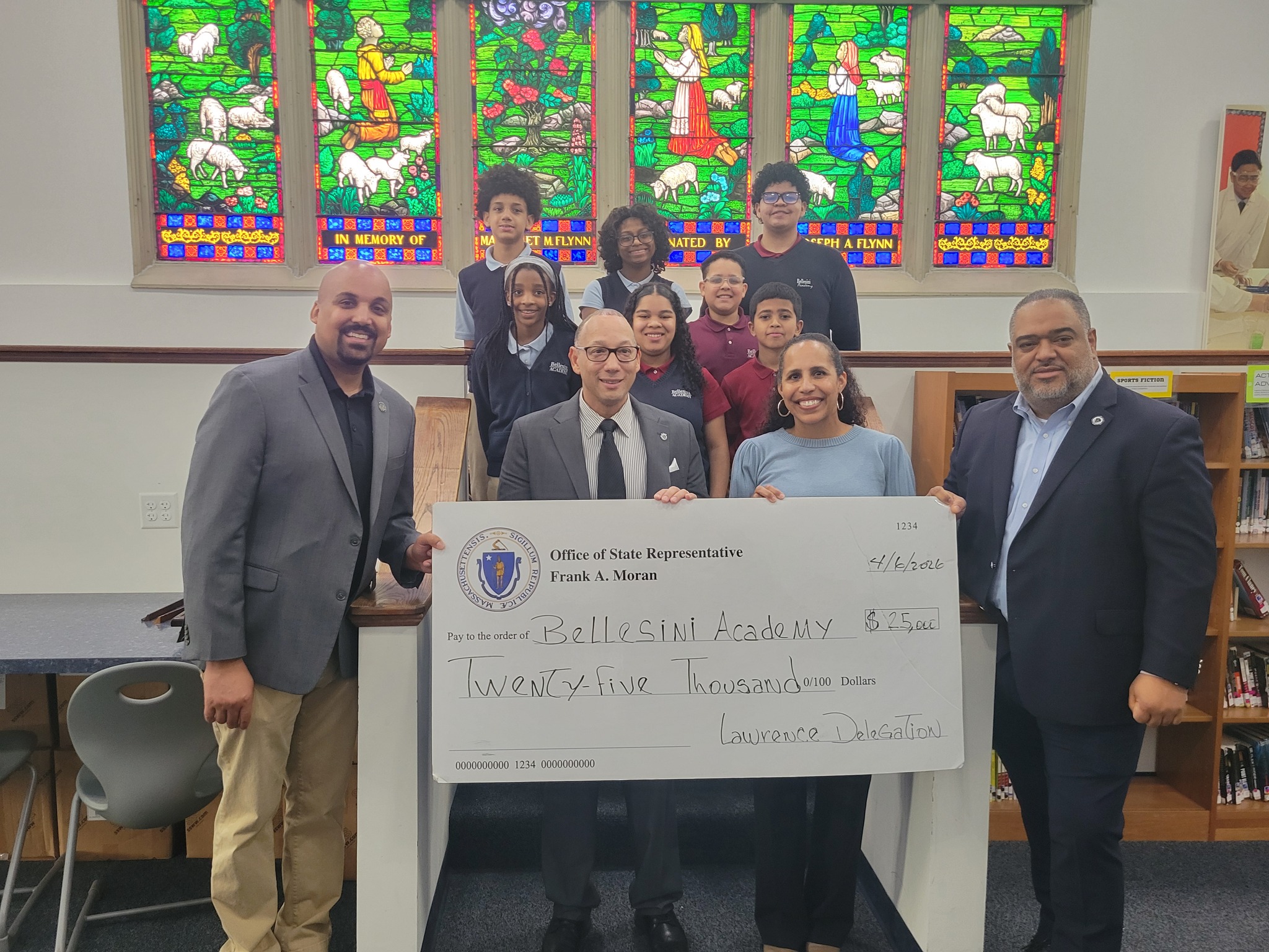 We’re deeply grateful to @repfrankmoran office for securing $25,000 in funding from the Commonwealth’s FY26 supplemental budget to support our students! A heartfelt thank you to Representative Moran, Representative @franciscopaulino9, and @senpavelpayano for spending time with our students—sharing your journeys in public service and offering encouragement to our students as they explore their own paths.? #BellesiniAcademy #Education #LawrenceMA