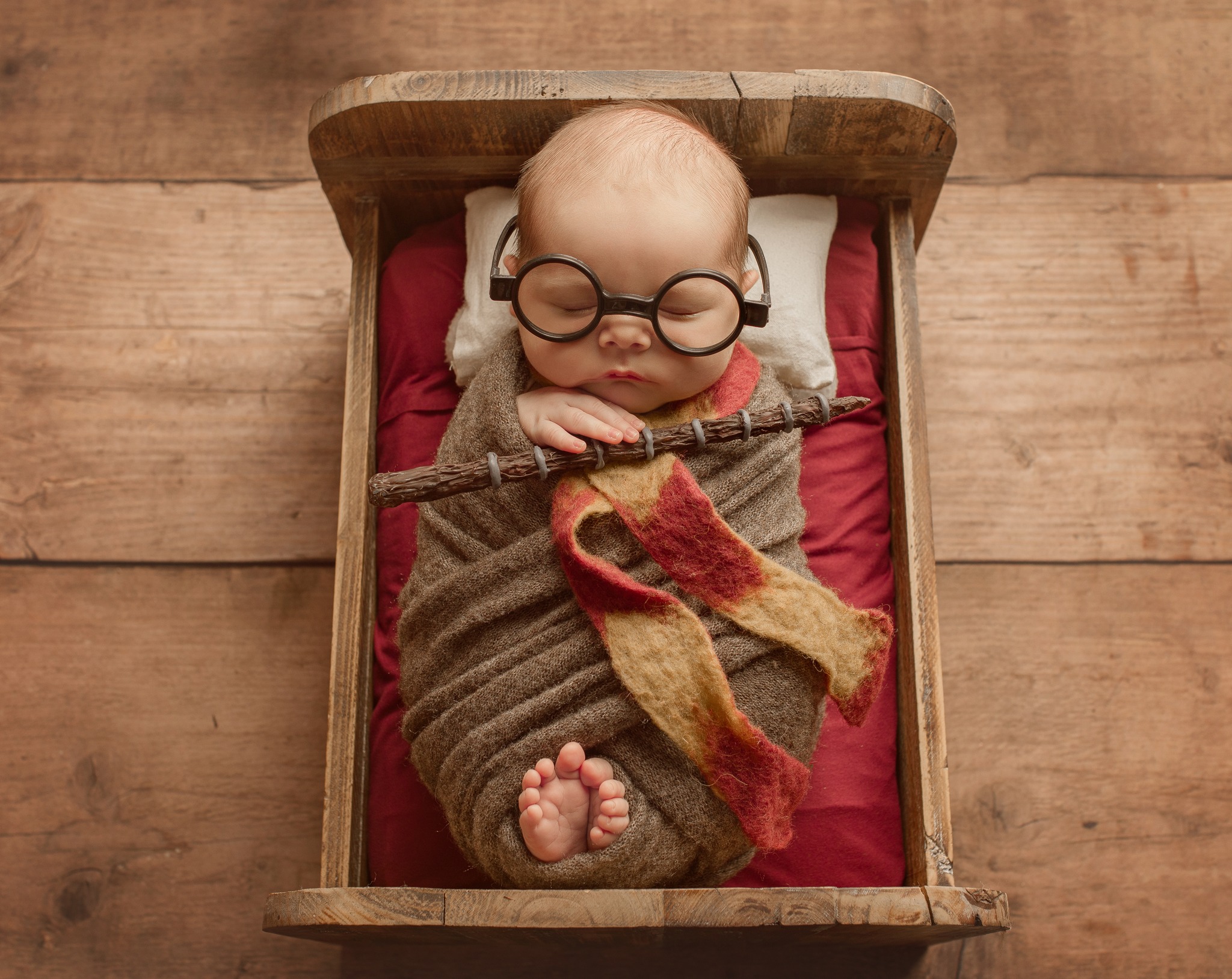 Mr. Finn ?
Booking now through October due dates with limited availability.
#eugeneoregonphotographer #newborn #maternityphotographer #milestonephotography #cakesmashsessions #newbornphotographer #familyphotographer