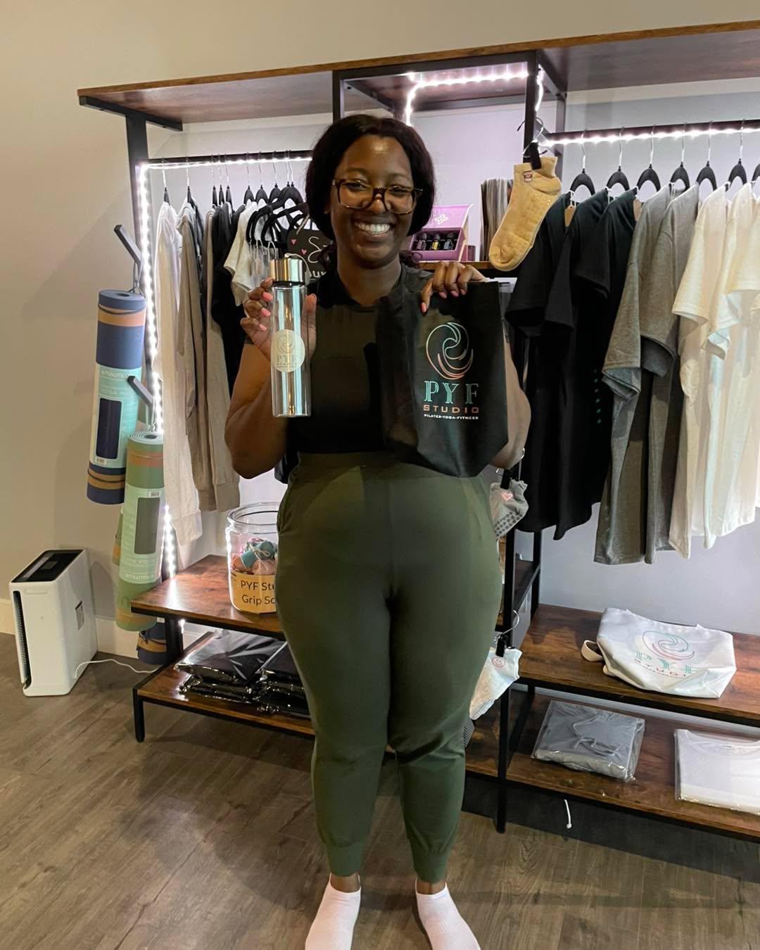 Congratulations Christyne for winning our July Challenge last week! We appreciate you and love seeing you come to class. ??
We’re only halfway through July, so you still have time to sign up & win! ?
#pilates #pilatesnearme #fitnesschallenge