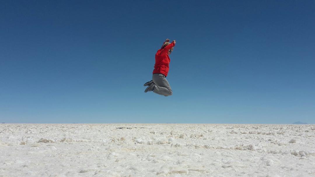 JUMP - SALTI RESPONSABILI -Loro si sono definiti “il gruppo dei diversamente giovani” ma noi, con un salto del genere, crediamo siano non giovani ma SUPER GIOVANI!! Foto di Marilisa Rosso - 18/11/17 #peruresponsabile #perú #jump #peruresponsabilejump #responsibletourism #responsibletravel #responsiblejumps #Deserto #viajesresponsables #instaperu #maravillasperuanas Per info e prenotazioni contattaci al sito wwe.peruresponsabile.it