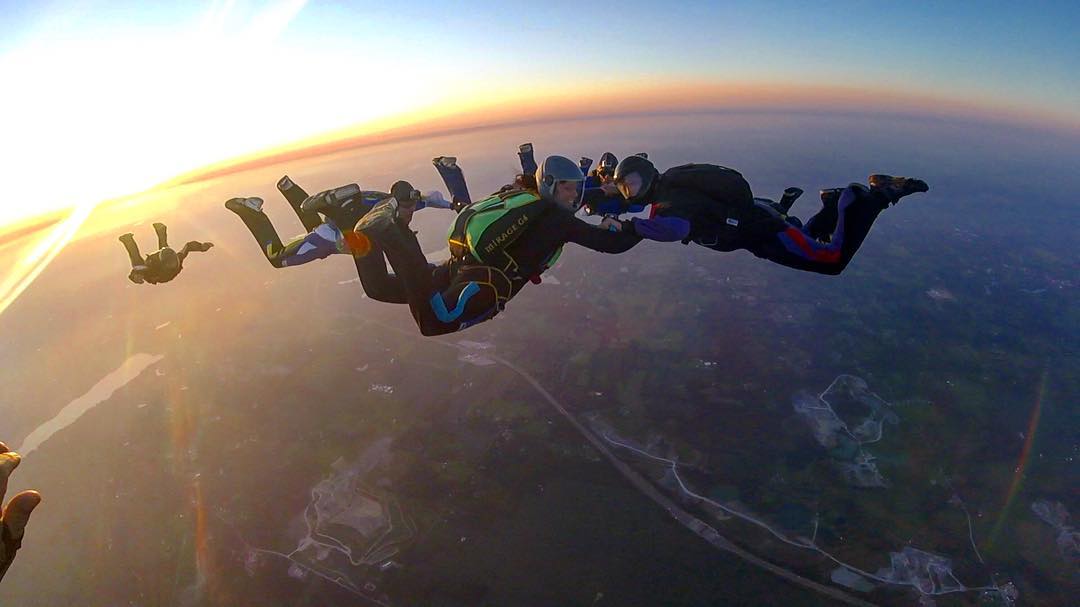 Congrats to @joseyyjayy and @atwa23crash on your first 2 point big way!
#SkydiveRicks