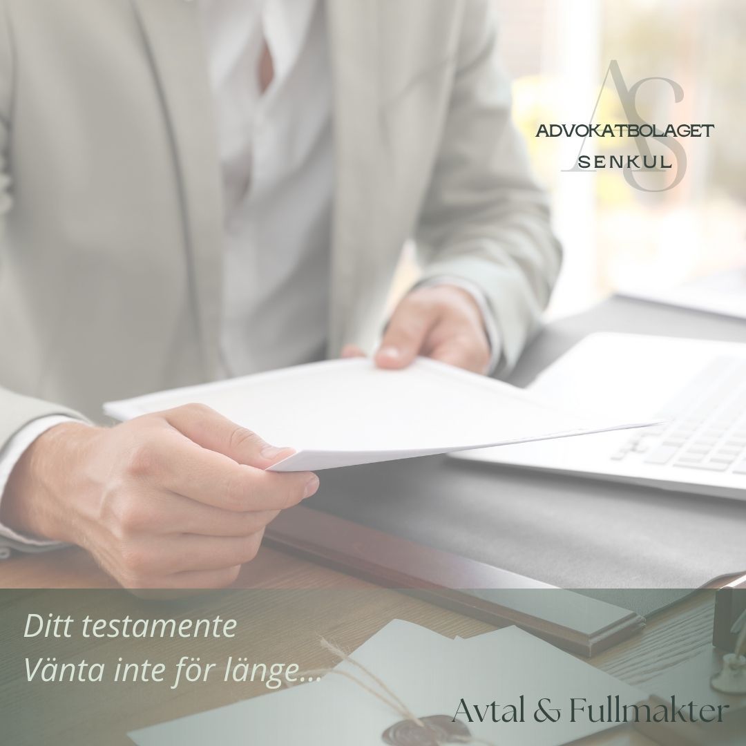 Har du ordnat ditt testamente? Vänta inte för länge. När dagen kommer är det bra att vara förberedd oavsett om du är gift, sambo eller singel.
I princip kan du testamentera vad du vill till vem du vill, men för att det ska vara giltigt måste det vara skriftligt, undertecknat och bevittnat.
Med testamente kan man
• minska risken för tvister när arvet delas upp mellan de efterlevande
• se till att släktingar som har rätt att ärva inte ärver och istället testamentera tillgångar till en viss person
• se till att den egendom som fås i arv ska vara enskild egendom i äktenskap eller samboförhållande
• se till att en viss sak eller pengar tillfaller en specifik person eller organisation, till exempel en gåva till en ideell organisation eller en familjeklenod till en viss släkting.
Dina barn (eller barnbarn om barnet inte lever) är dina bröstarvingar och de har alltid rätt att få ut sin laglott. Laglotten är hälften av all egendom som du äger vid din bortgång. Om du inte har några bröstarvingar kan du testamentera bort allt du äger till vem du vill.
Gift?
Om du är gift och din partner dör, och din partner inte har barn från tidigare förhållanden, ärver du allt. Har ni gemensamma barn får de vänta på sitt arv tills ni båda har gått bort.
Sambo?
Om du är sambo och din sambo dör, och din sambo har barn från tidigare förhållanden, då ärver barnen i första hand. I andra hand ärver sambons föräldrar och/eller syskon. Du har rätt till hälften av värdet av den bostad och det bohag som ni har köpt för gemensamt bruk. För att ärva varandra måste ni skriva ett testamente. Ni kan också gifta er om ni har gemensamma barn eller inga barn alls för att ärva varandra.
Särkullbarn?
Om du eller din partner har särkullbarn har barnen rätt att få ut sitt arv på en gång om deras förälder går bort. Ni kan bestämma i testamente att särkullbarnen endast får rätt till sin laglott. Har ni testamente och livförsäkringar kan det bland annat göra det lättare för dig eller din partner att bo kvar i ert hem om någon av er går bort.