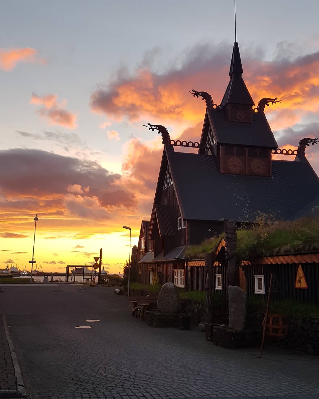 Midnight sunset at the Viking Village ?#hotelviking #fjorukrain #restaurant#vikingvillage #iceland #sunset #viking #summer