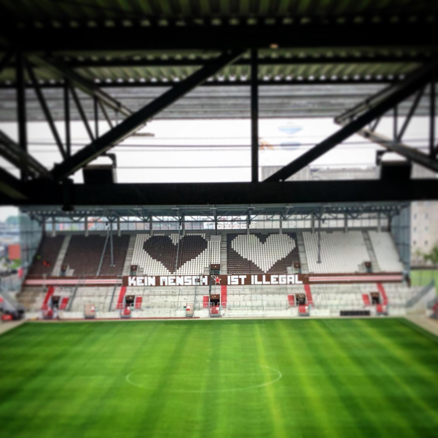 #thanks #fcstpauli for having us 😁 #keinmenschistillegal