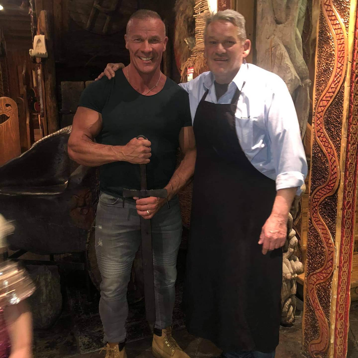 Alvöru víkingar ????
⚔️Real Víkings ⚔️
.
.
.
#vikings #fit #restaurant
#travelphotography #vikingart