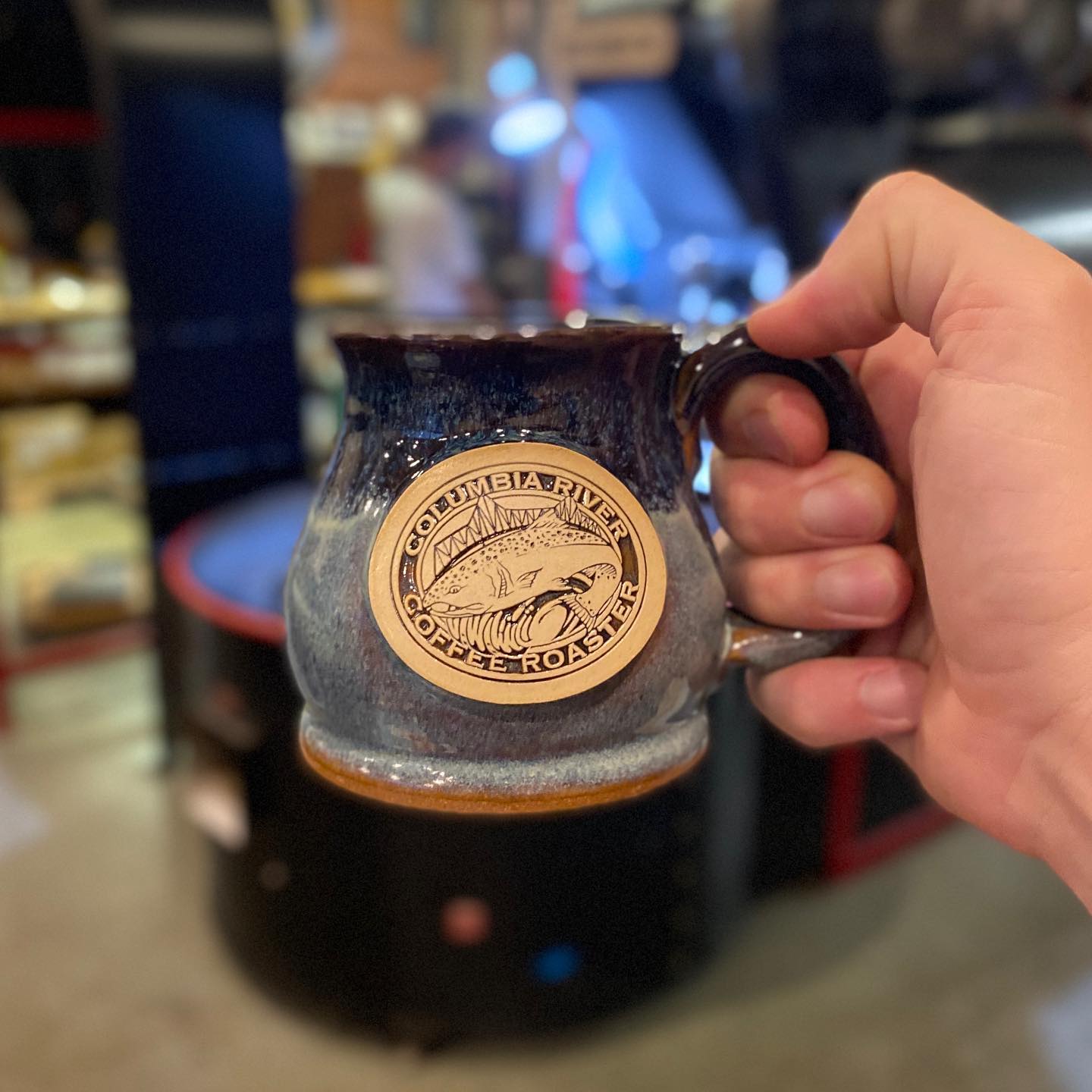 Apparently it’s national coffee day? Everyday is “coffee day” around here so we didn’t notice much of a difference. However you celebrate it, we hope your coffee day was enjoyable! Cheers! ???☕️⚡️