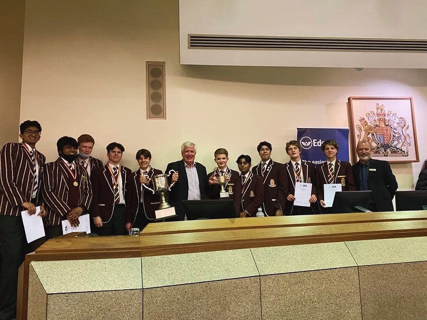 Given the conclusion of the SADA 2021 Schools’ Competition, we would like to congratulate Senior A & B champions @princealfredcollege and Senior A & B runners up @wildernessschool_sa
Further, we would like to thank SADA major sponsor @edstart_au, for making this competition and the SADA’s offerings, more generally, possible.
#SADA #SADebating #SA