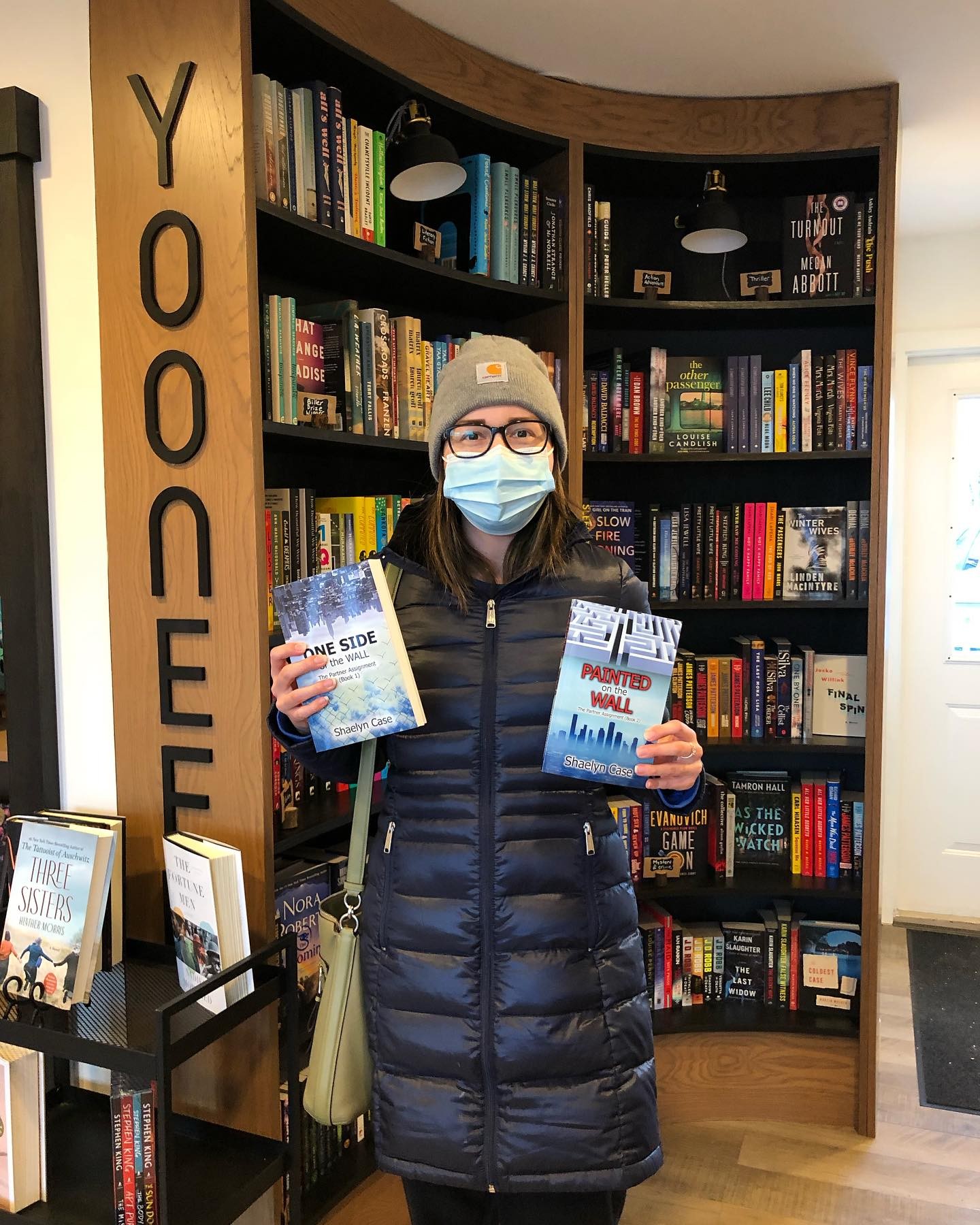 Support local!!
•
My books can officially be purchased from @yooneekbooks bookstore in Okotoks! 👏🏻😇
•
Check out The Partner Assignment Books 1 & 2 and support your local bookstores 🥳
#bookstore #shoplocal #shopsmall #shoplocalyyc #supportlocal #supportlocalbusiness #okotoks #okotoksbusiness #okotokssmallbusiness #okotoksliving #highriver #bookstagram #yafantasyauthor #yascifi #yaromance #postapocalyptic #dystopian #yaseries #bookshelf #booklover #indieauthors #indieauthorsofig