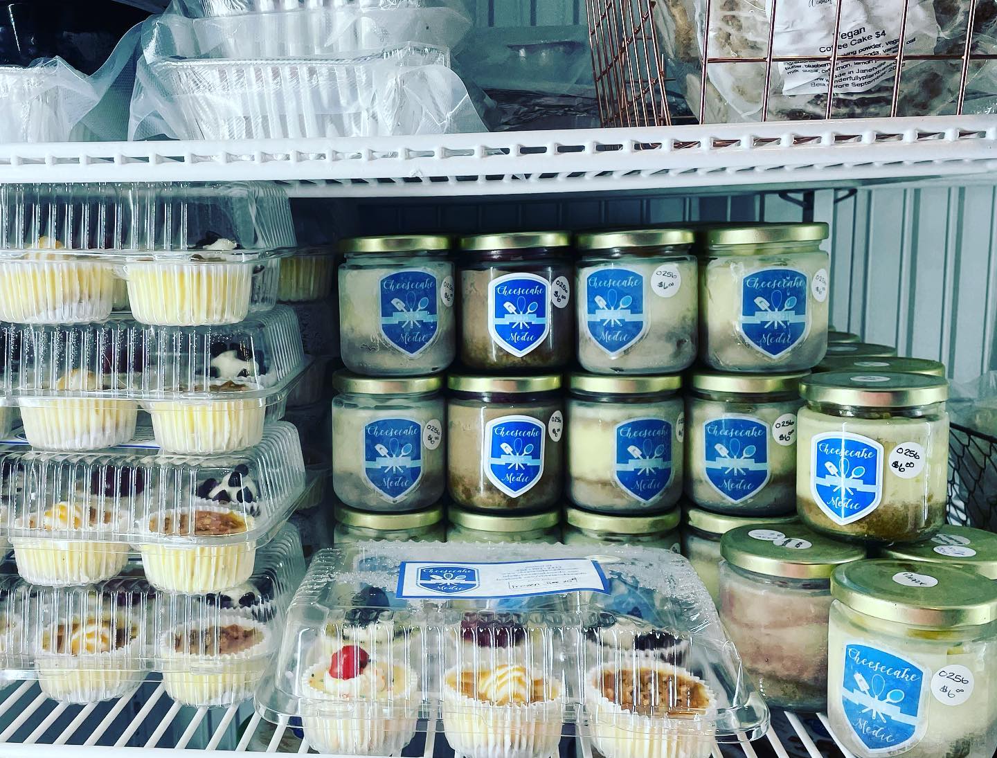 Massive restock just in time for #maplefest @marketsontario Lots of options to choose from including keto and gluten free!! #cheesecakeinjar #cheesecakeislife #cheesecakelover #maplefestbowmanville #maplebacon #cheesecake #minicheesecake #shoplocal #keto #ketodessert #glutenfree
