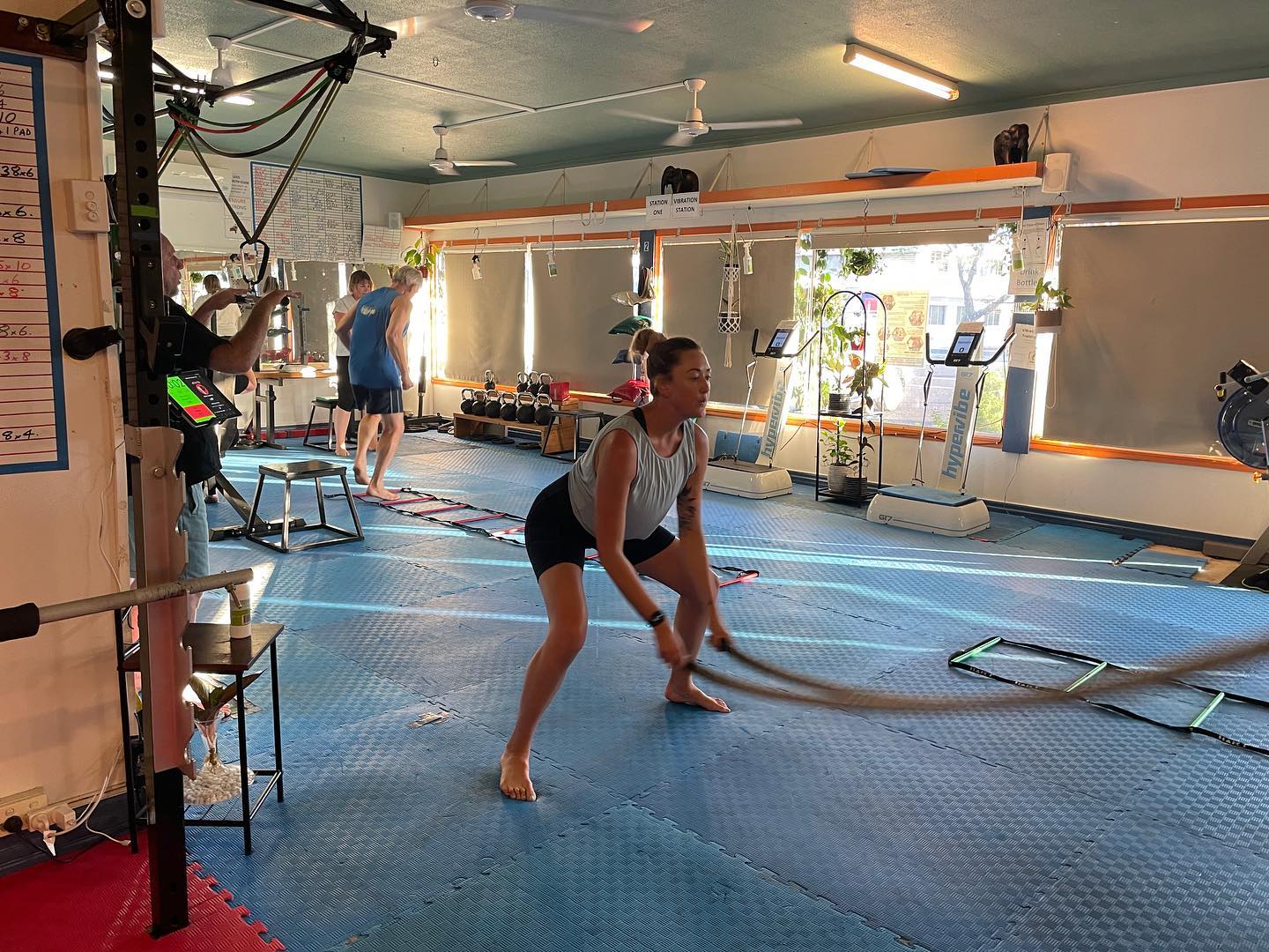 Circuit Class @tfmcairns Time poor we have you covered 35mins in and out. Even choose your own recovery / massage. #feelgood #exercise #circuitclass #cairnsfitness #cairns #gymclass