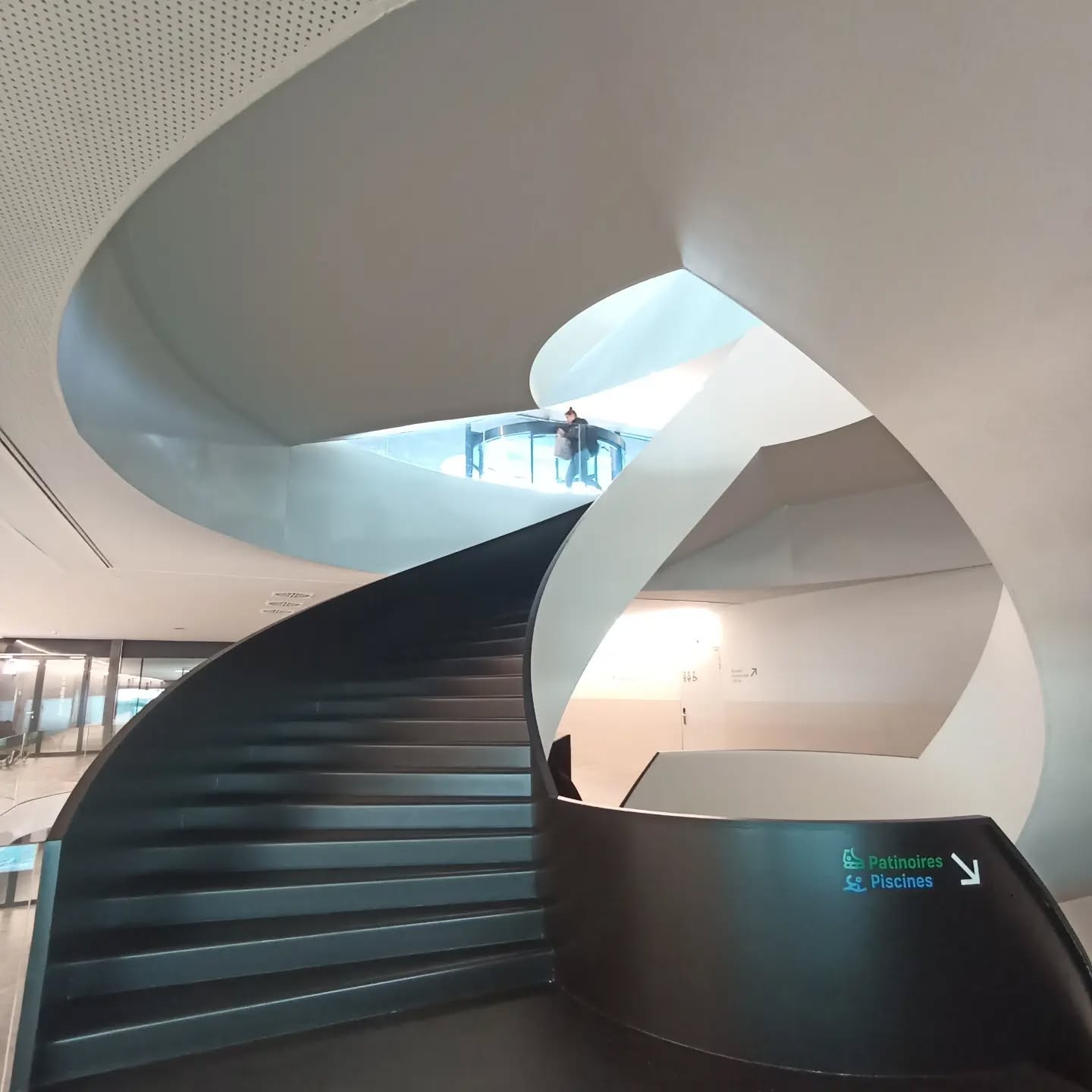 #patinoiremalley #vaudoisearéna #vaudoisearena #vaudoisearena_officiel #pont12architectes #pont12 #lausannetourismhighlights #lausannecapitaleolympique #lausannearchitecture #guidingarchitects #guidedtours #lausannesport #lausannetourisme