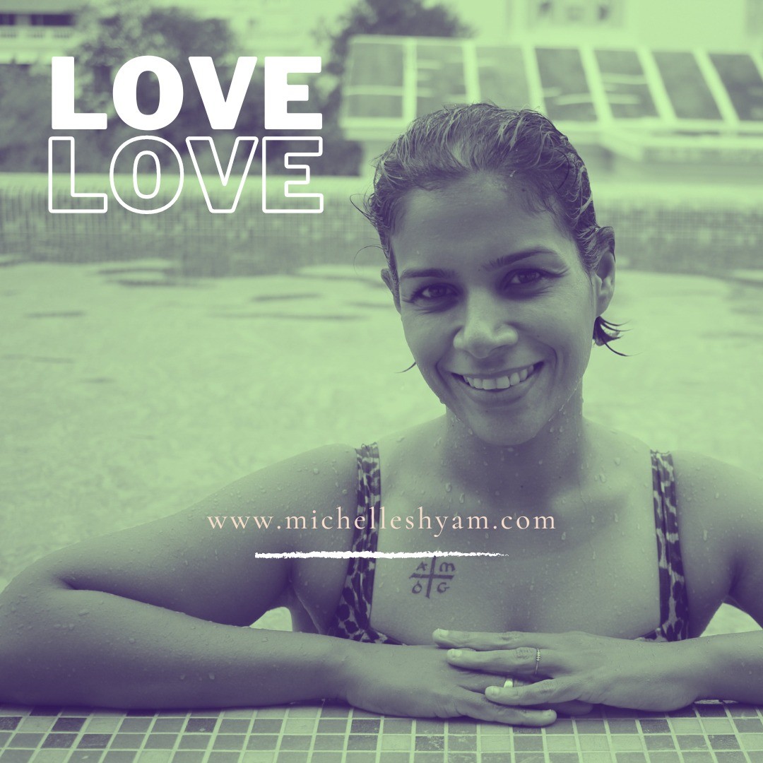 #200words 
When it comes to exercise I often do not love what I do, but I do it anyway. Some days are bad, some are easy, but most days are 'meh'. It's easy to workout when the going is good - the weather is right, the kids are cheerful, work is less stressful, no one is sick, people are loving, food is cooked, chores are done etc. But those days are far apart and few for most of us.
 As someone who was once very unhealthy, you can take it from me that there is no better feeling than the feeling of healthy and strong. I love what I eat most days and I love what my body is capable of doing. I don't "have to" workout, I'm happy that I "get to" workout. I learned to rely less on the feelings and focus on the positives. 
 Success is found in your daily routine. Create a life that you love and learn to love activities that you don't enjoy but are good for you. Do the boring stuff! Create a routine you love. Start by doing what is necessary, then do what is possible, and suddenly you are doing the impossible! #michelleshyam #weightloss #nutrition #fitness #success #routine #strengthtraining