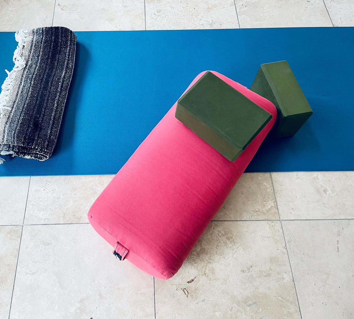 Two weeks ago I had lunch with @marybethlarue and we talked about my dad. She told me about Martha Beck’s “essential self vs. social self” and how it sounded like my dad really knew my essential self or who I am at my soul. I had a visceral reaction to this statement, realizing how true it was, I could literally feel it.
Fast forward to today, I finally joined @marybethlarue ‘s yoga membership and took her slow flow/yin class. It was the first time I had been on my mat since taking a break from teaching back in October. A time before I lost my dad, before I had 50 stitches in my leg to remove melanoma, and before I moved into a new decade of life.
I was instantly reminded of how my time on the mat reveals all. It is a place where I cannot hide from this new world without my dad. A place where I feel most connected to my truest self, perhaps my essential self. This place and time where I feel most at home and because of that I cried for about half of my asana practice. And it was wonderful.
Here I am, home on my mat in my new home with my partner, coming back to my essential self.
@marybethlarue I have so much love for you. Thank you.