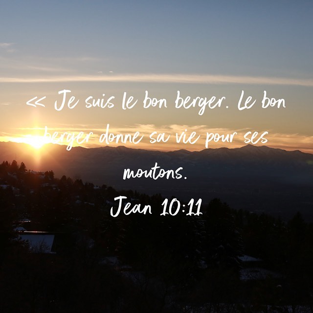 VERSET DU JOUR #verset #versetdujour #versets #versetbiblique #verse #verseoftheday #bibleverse #labible #biblequotes #jésus #jesuschrist #jesussaves #jesuslovesyou #femmedefoi #prière #prières #priere_prophetique #paques #pâques #vendredisaint #easter