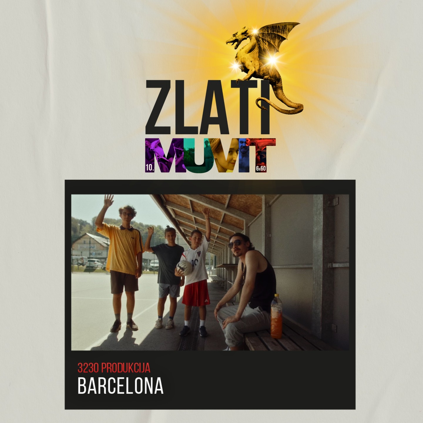 ZLATI MUVIT in NAGRADA OBČINSTVA! ?
»Film, ki prepleta duhovitost in igrivost, vse v imenu osrednjega cilja - ljubezni. Vsak prizor je prepojen s svežino humornih dialogov in nenavadnih situacij, ki ponujajo gledalcu obilico zabave ter ga hkrati popeljejo v razgiban svet čustev. Filmska lokacija je premišljeno izbrana, kar dodaja globino in vizualno privlačnost celotnemu dogajanju. Film se odlikuje tudi po izvirnem pristopu k pripovedi, saj vsi elementi delujejo kot popolnoma usklajen mehanizem - kot zobnik, ki teče brezhibno od začetka do konca«, je svojo odločitev o zmagovalcu soglasno utemeljila žirija.
Zlati MUVIT in veliko nagrado občinstva prejme ... 3230 PRODUKCIJA za film Barcelona!? LINK V BIO PROFILA