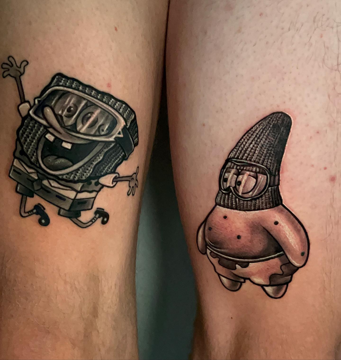 Black and Grey Sponge Bob & Patrick by Andre and Alan ?
#tattoo #tattooing #tattoos #tattooed #uktta #blackandgreytattoo #tattooblackandgrey #tattooartist #tattoo2me #besttattoos #besttattoostyles #realistictattoo #coventry #coventrytattoo