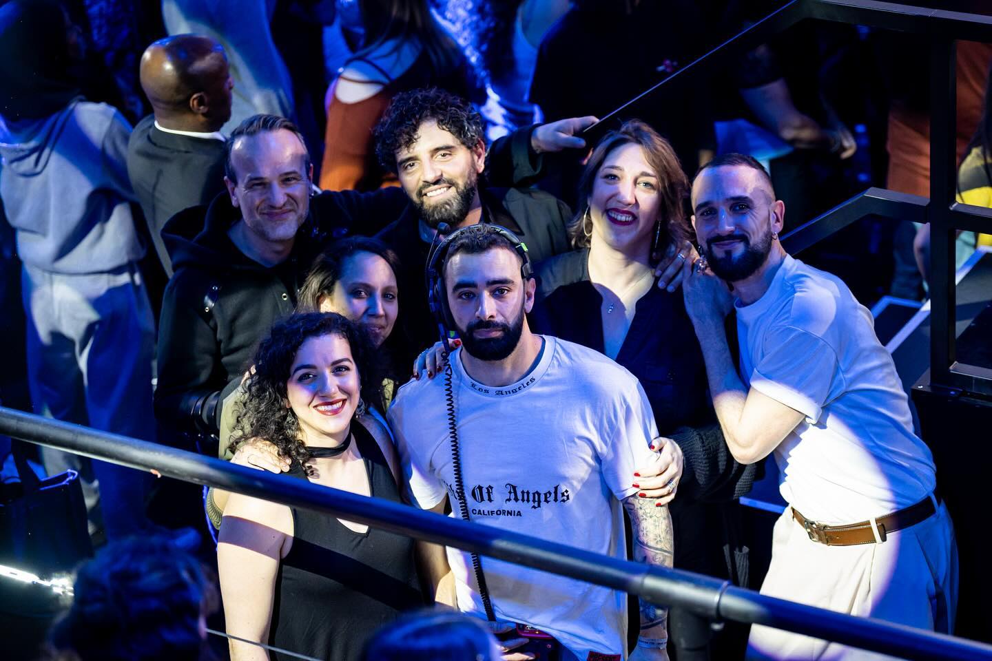 Dreamteam backstage sur le plateau de @dreamteamtf1 😍 📷 @pixelinephoto @yohann.tt @sabrinalonis @boun_whocan @pierresuppa @margauxkadilaurenson