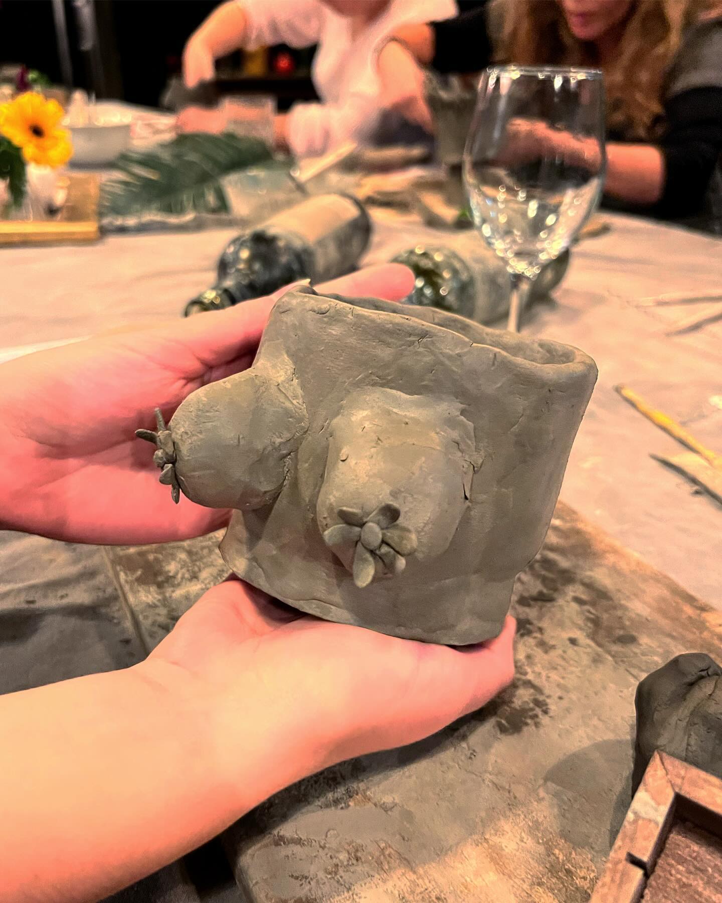 Come to our workshop and learn a new skill. All levels are welcome, so you can be a complete beginner and still leave the workshop with your own unique piece of decor!
Tickets are already on sale so click the link in bio or find us on Eventbrite ✌️